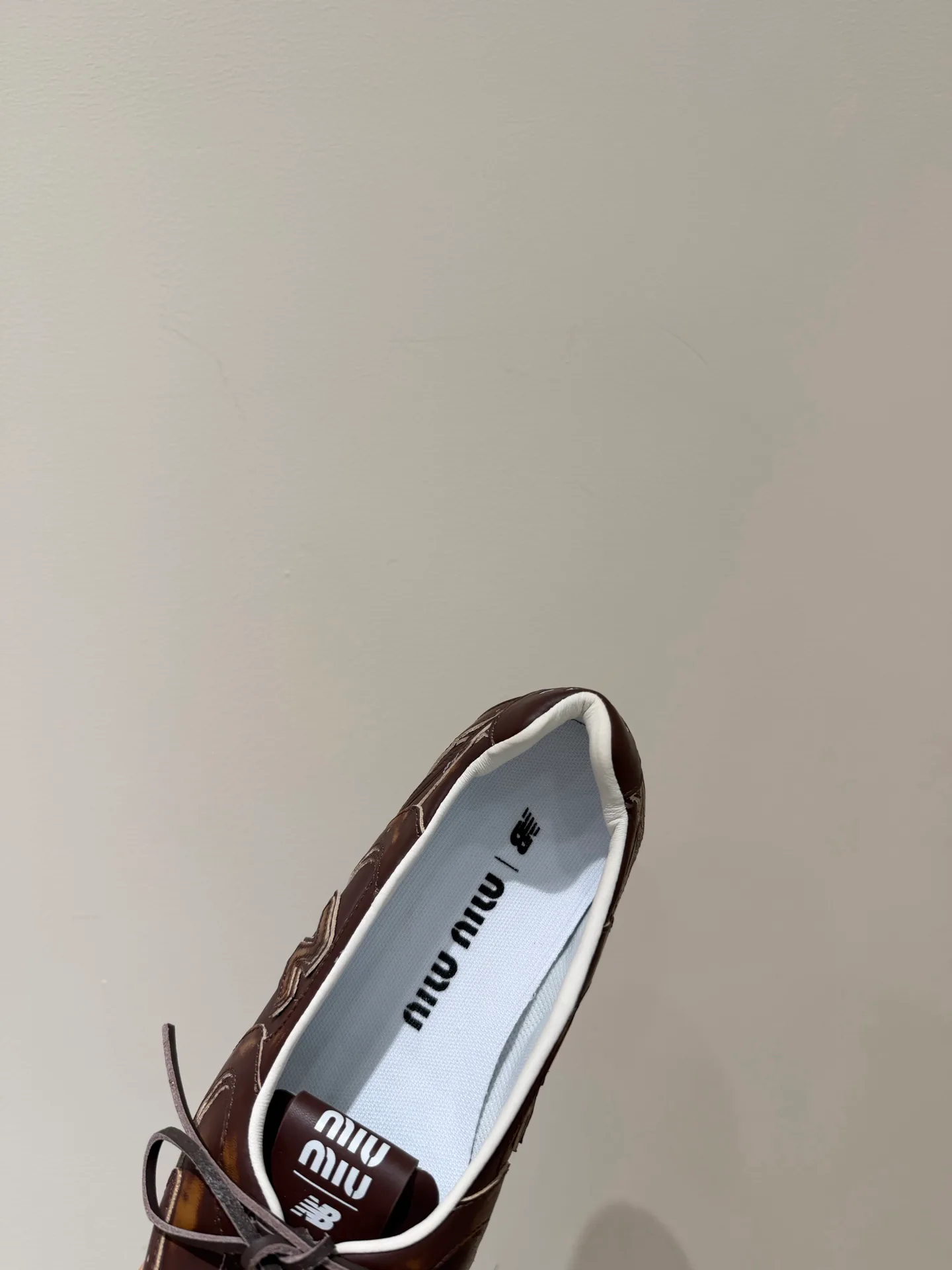 Women's Sneakers MIU MIU 17956069