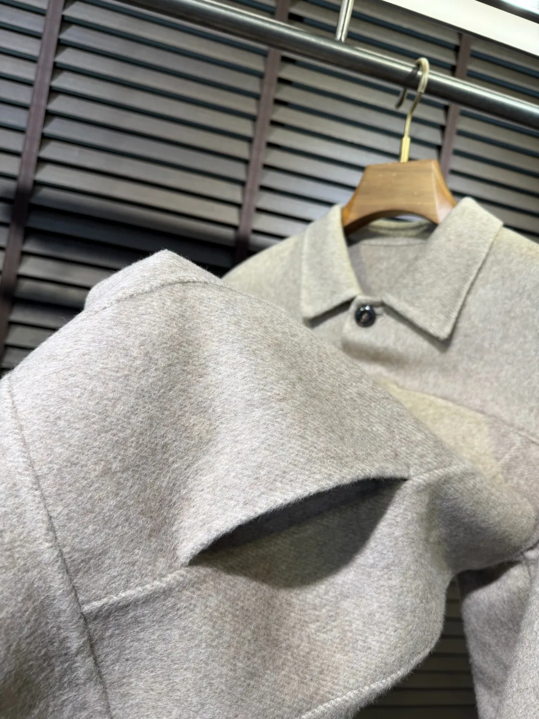 Men's Jackets And Down Jackets LORO PIANA 17944276