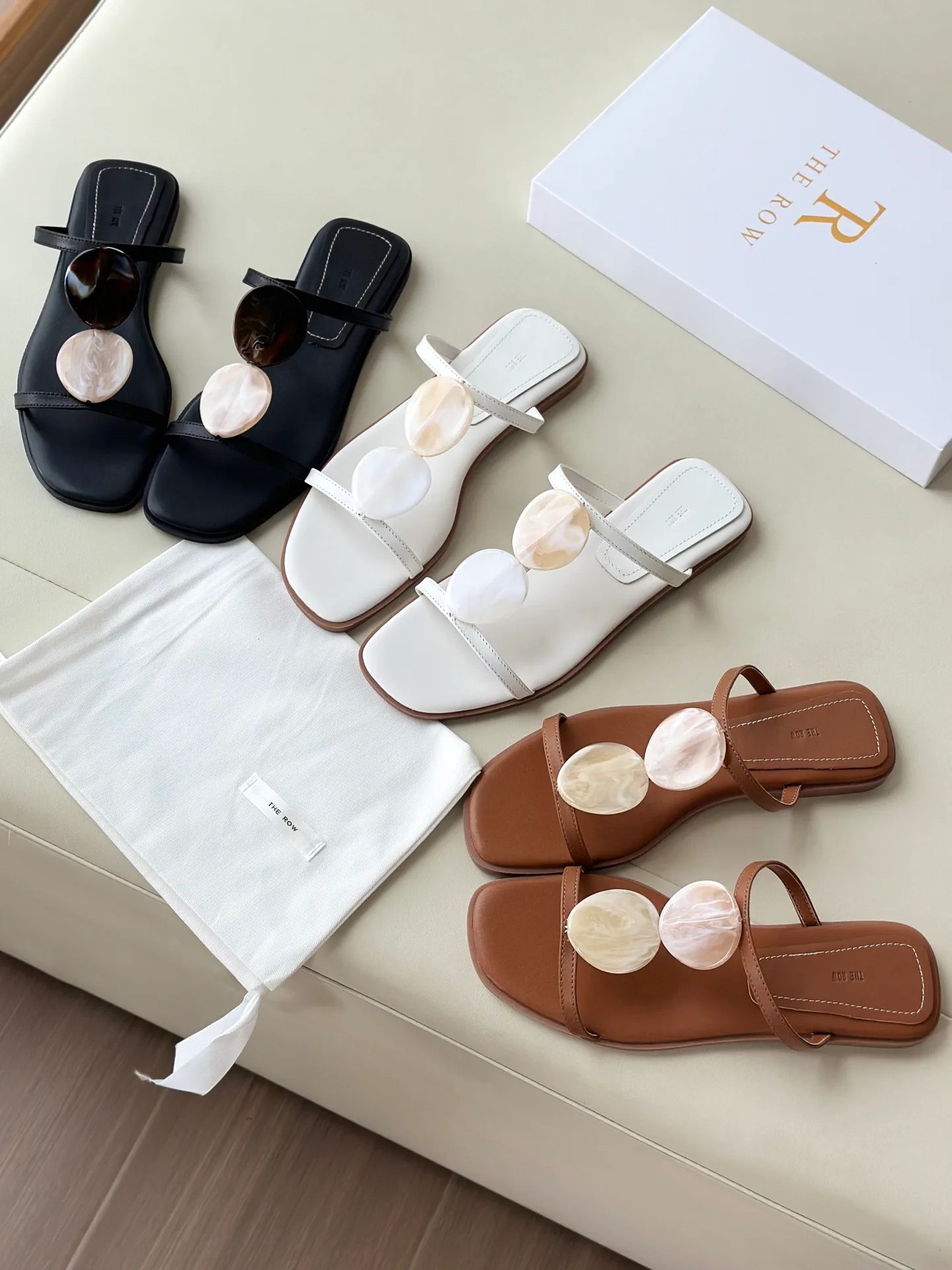 Women's Flip-Flops THE ROW 17570540