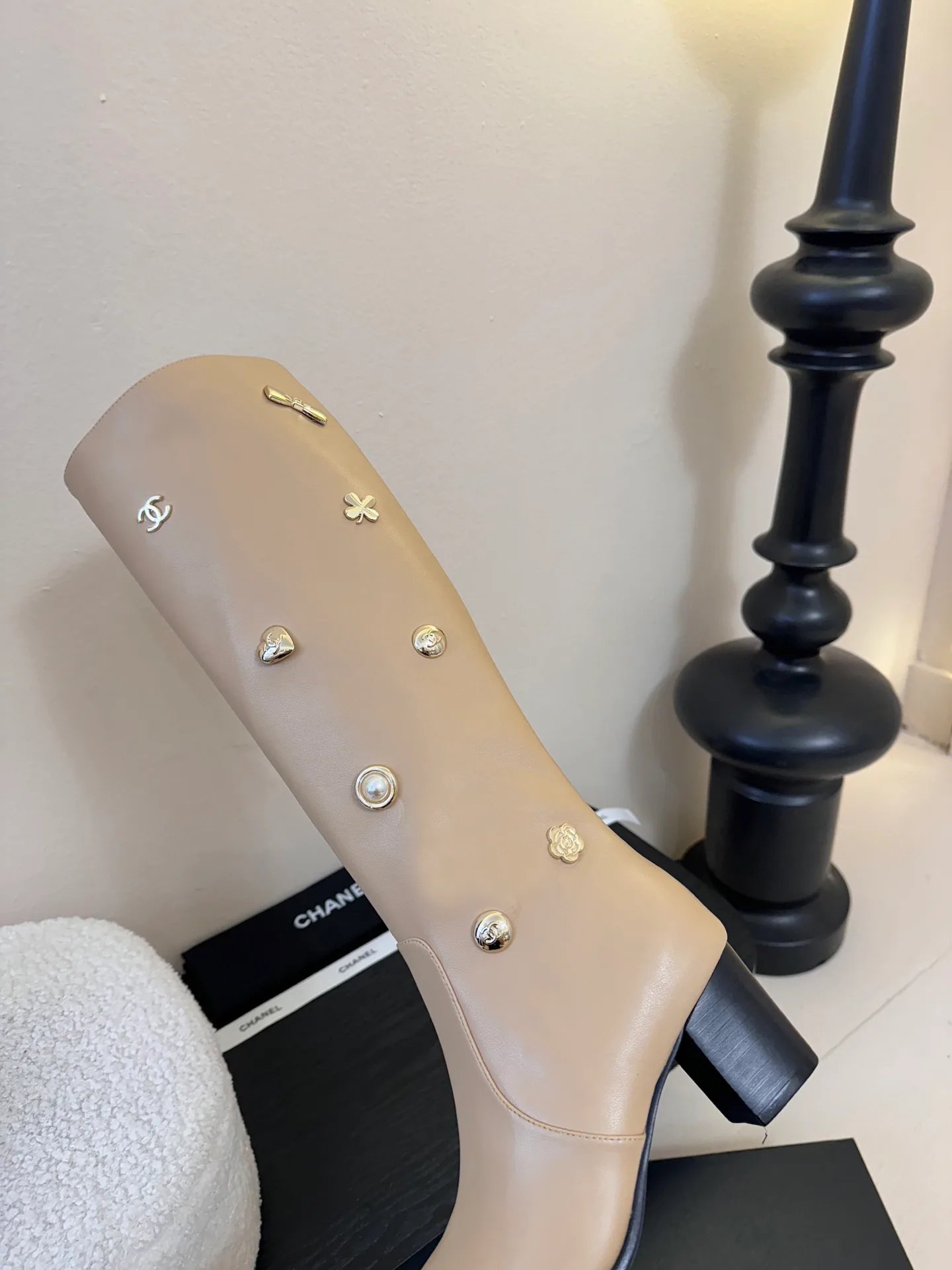 Women's Boots CHANEL 18025414