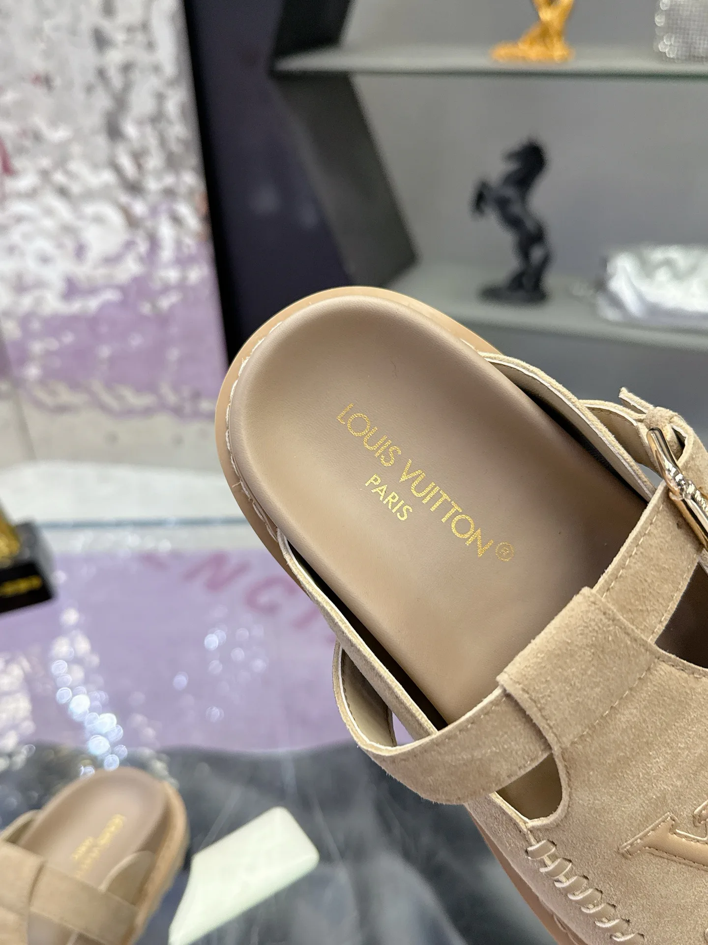 Women's Mules And Clogs LOUIS VUITTON 17530470