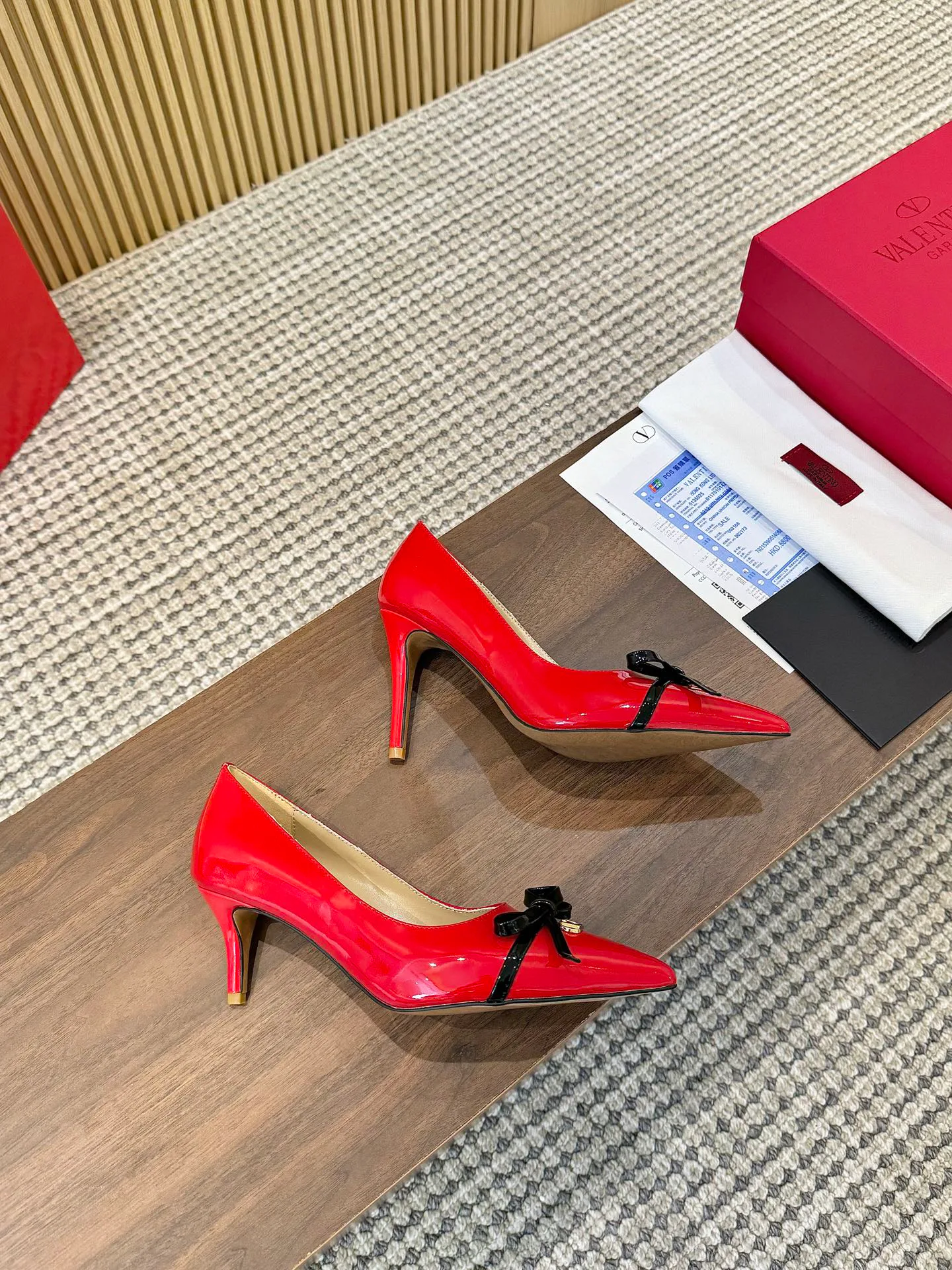 Women's Heels VALENTINO 17956888