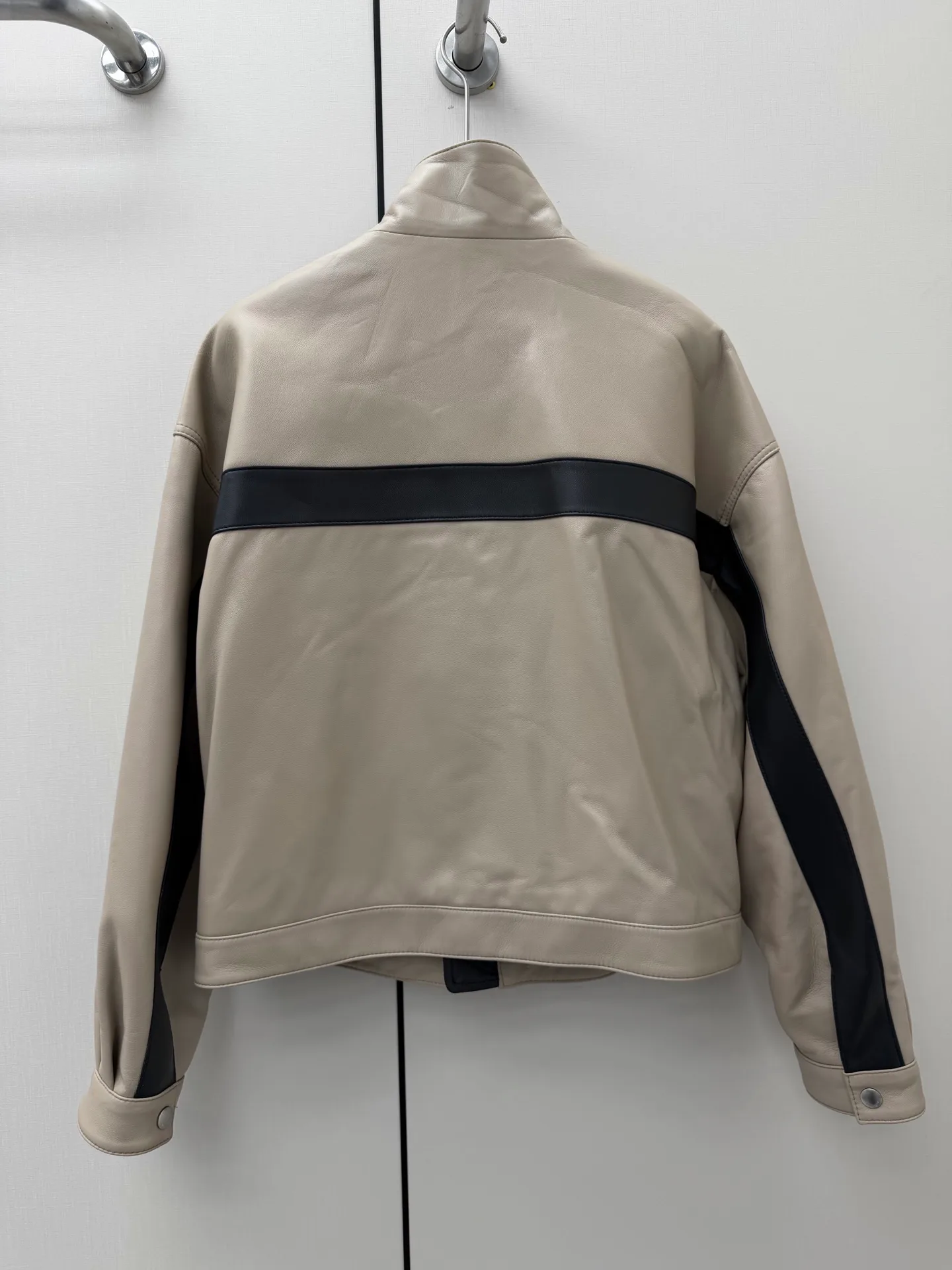 Women's Leather Jackets And Sheepskin Coats SAINT LAURENT 18016050
