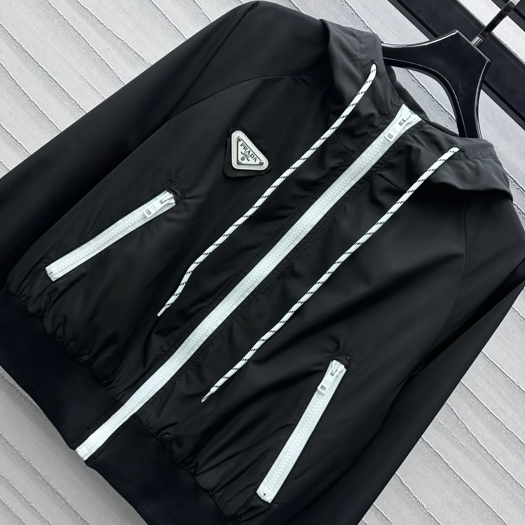 Women's Jackets And Down Jackets PRADA 19571727