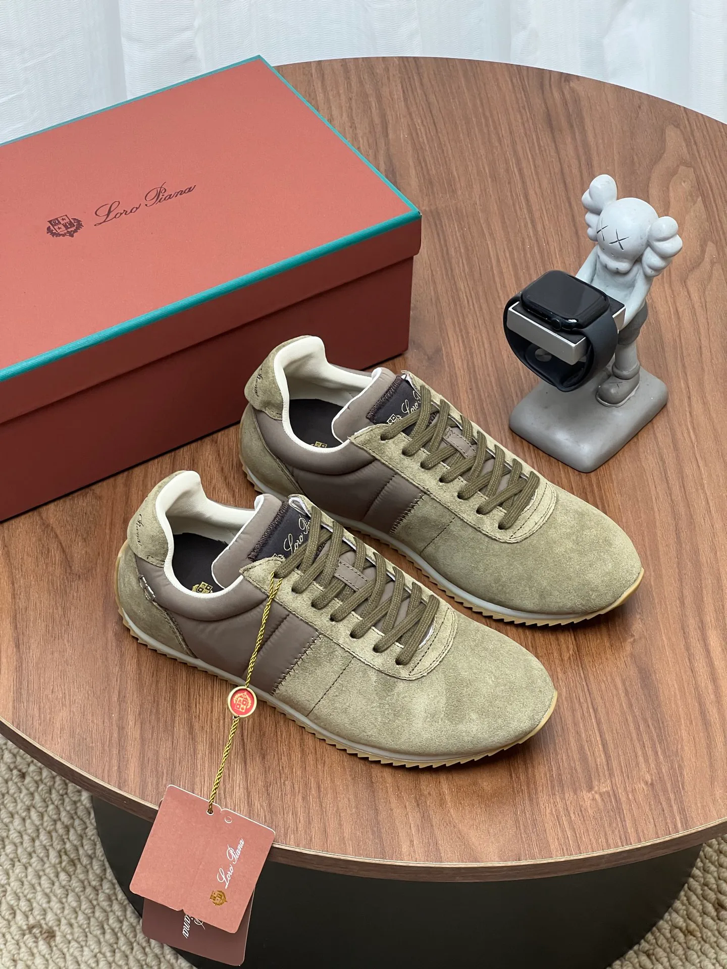 Women's Sneakers LORO PIANA 17787097