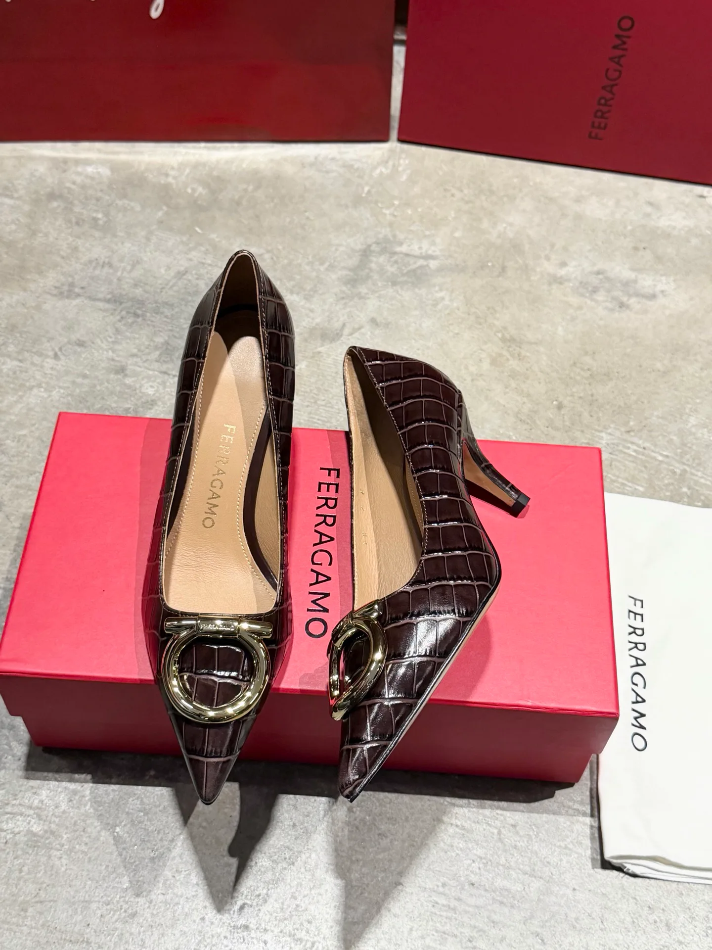 Women's Heels SALVATORE FERRAGAMO 17897969