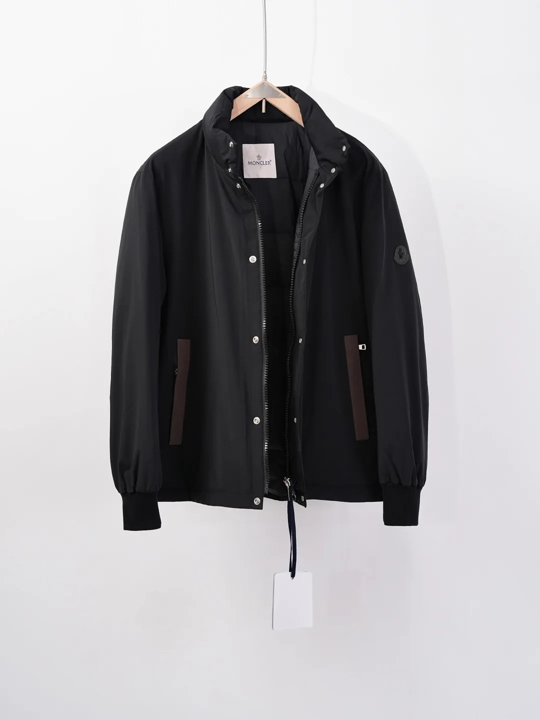 Men's Jackets And Down Jackets MONCLER 18507114