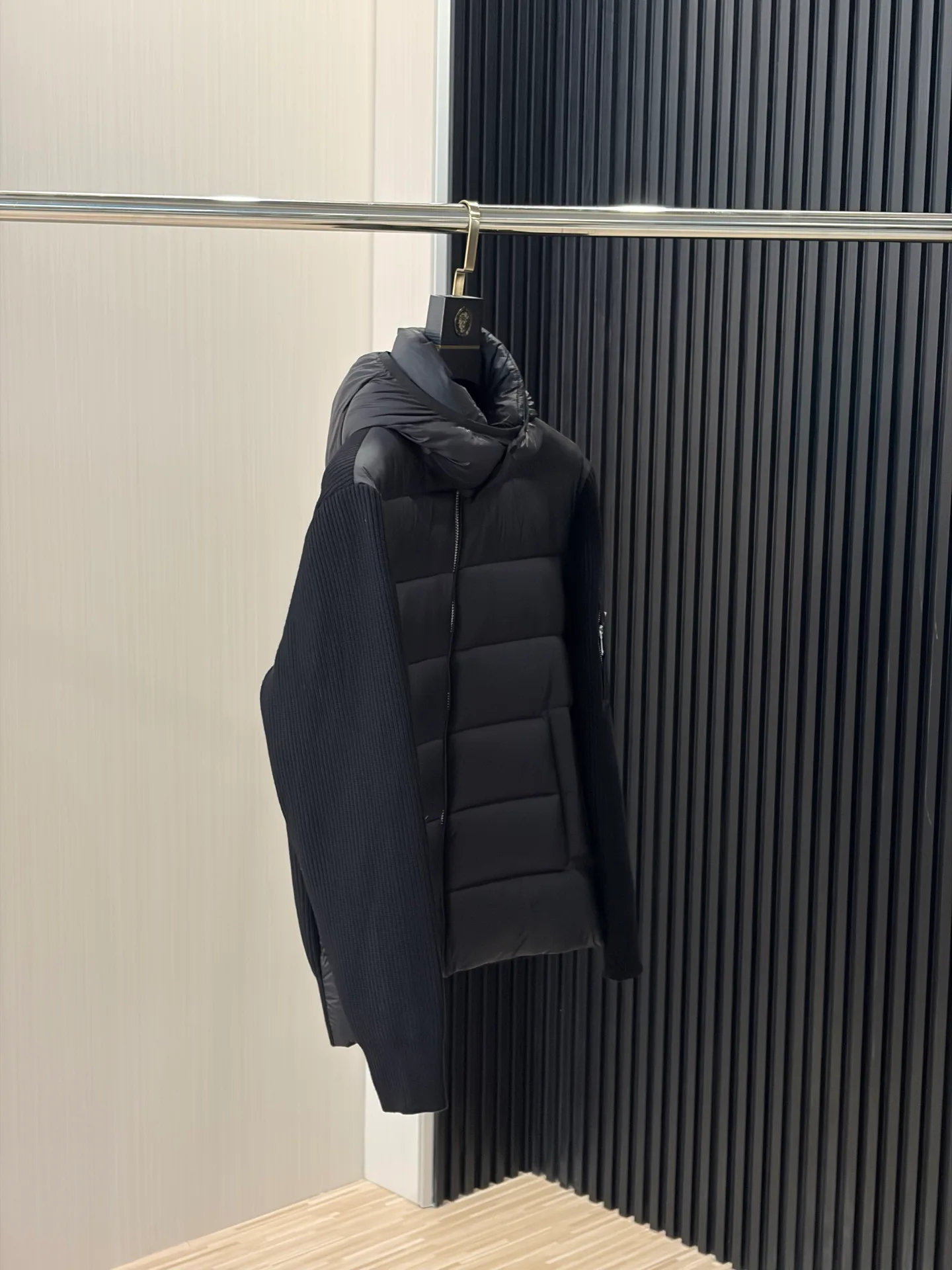 Women's Jackets And Down Jackets PRADA 18391743