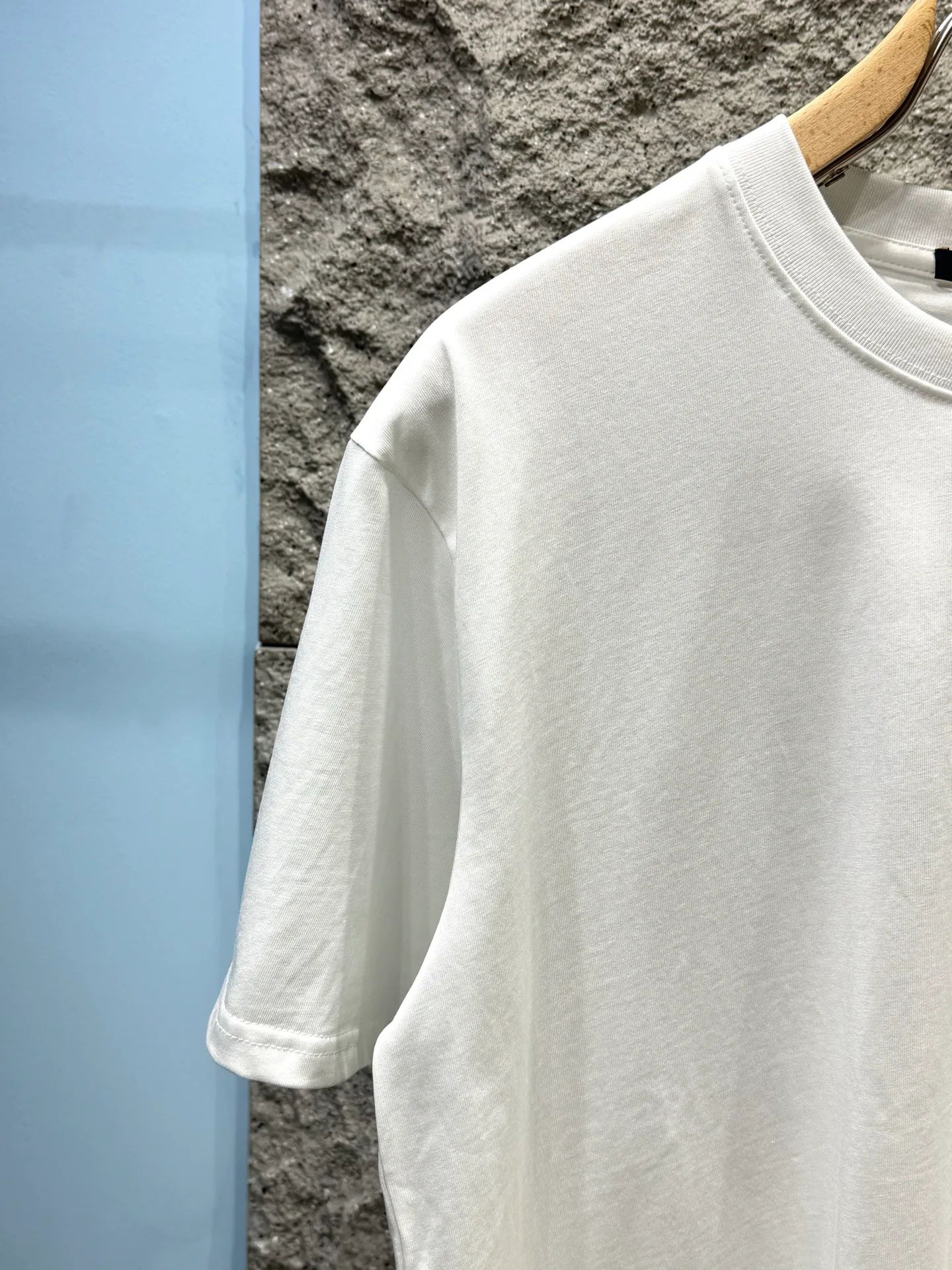 Men's T-Shirts LOUIS VUITTON 17821259