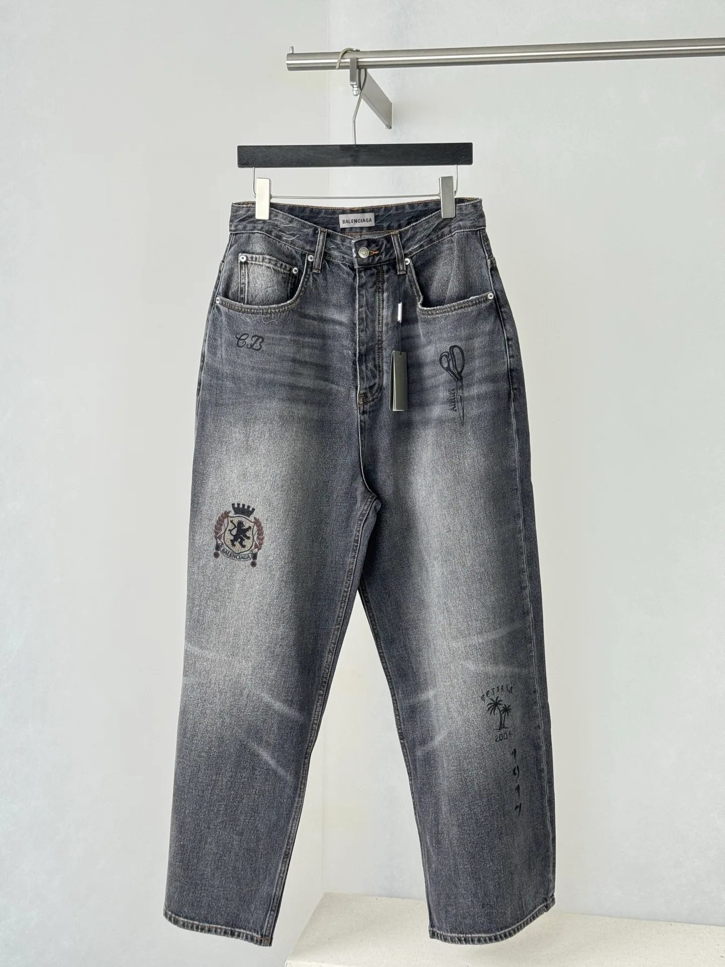 Men's Jeans BALENCIAGA 17585908