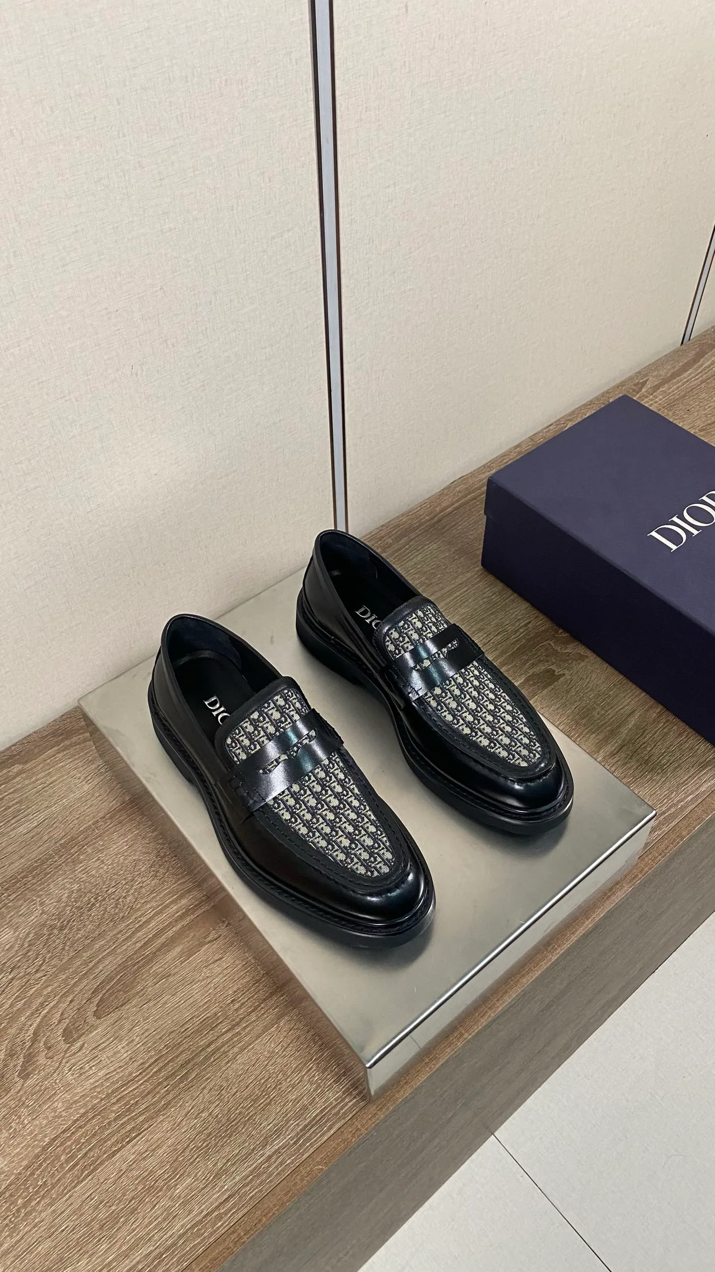 Men's Loafers And Dress Shoes CHRISTIAN DIOR 18078637