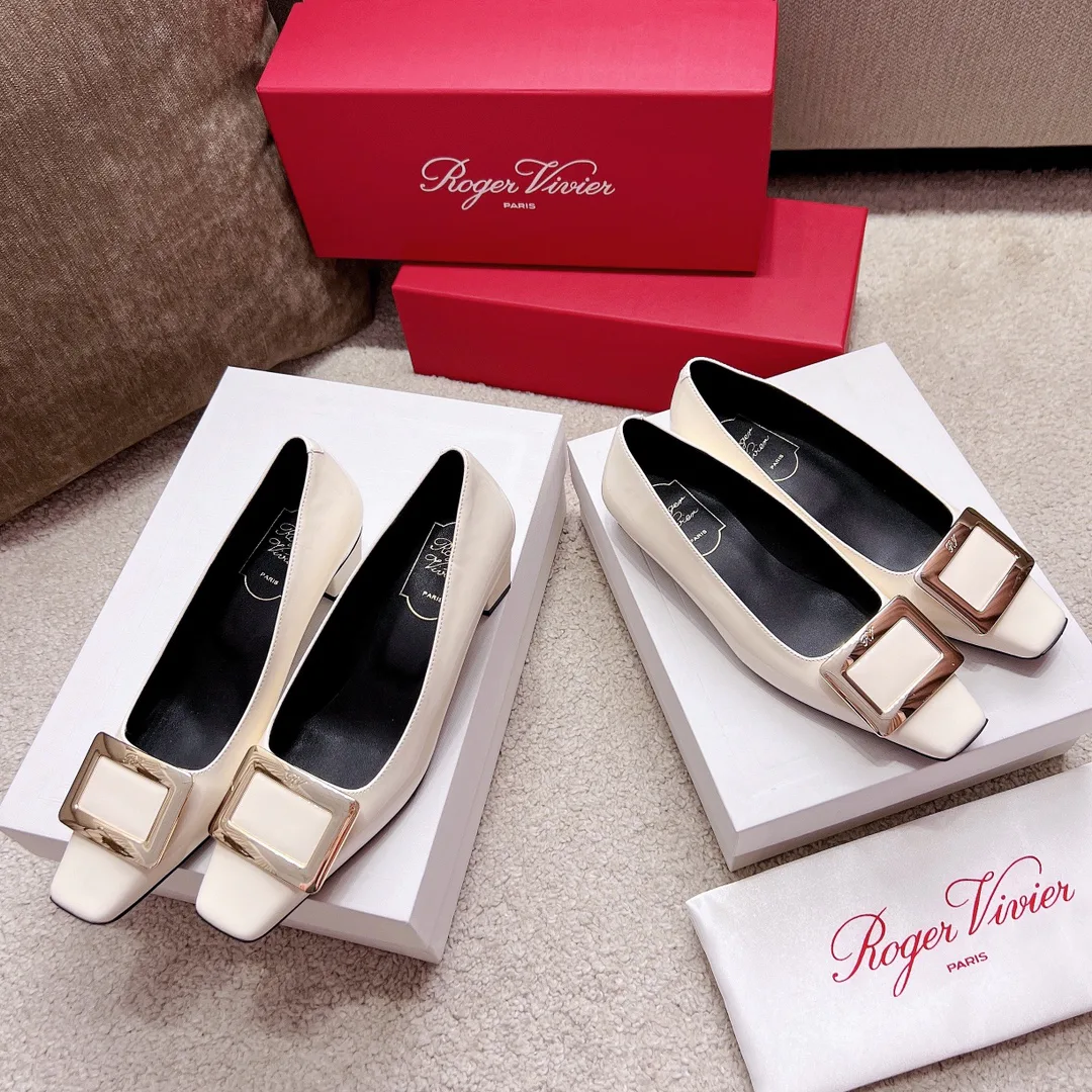 Women's Heels ROGER VIVIER 17550709