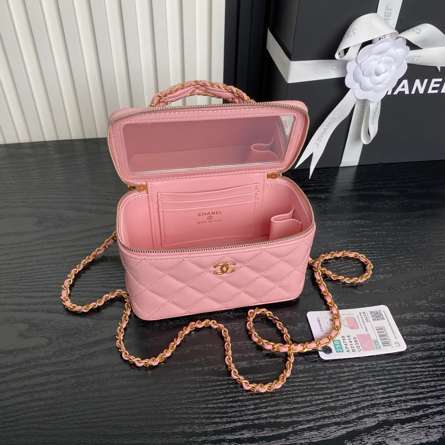 Women's Classic Handbags CHANEL 17364573