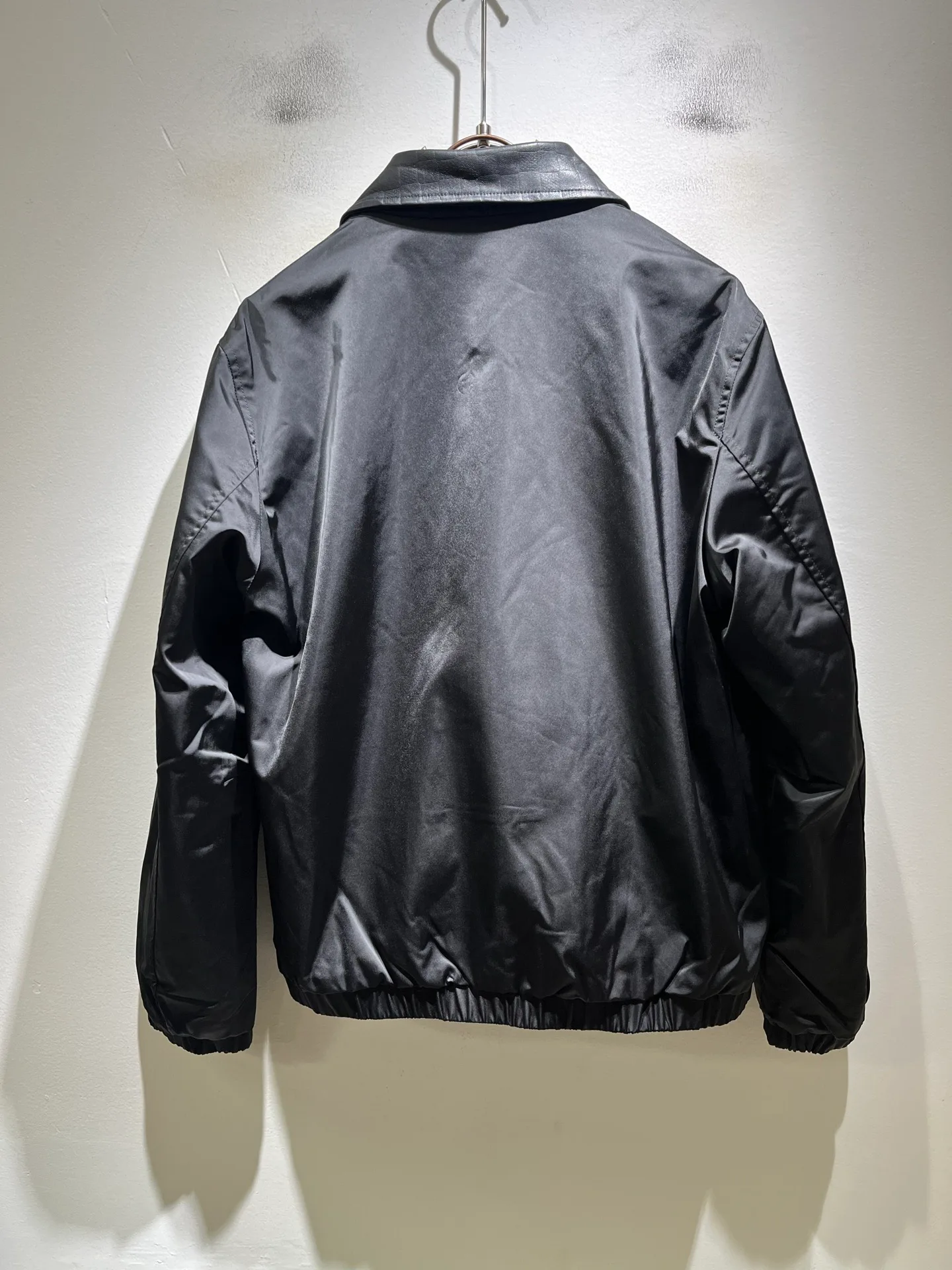 Men's Jackets And Down Jackets LOUIS VUITTON 18545932