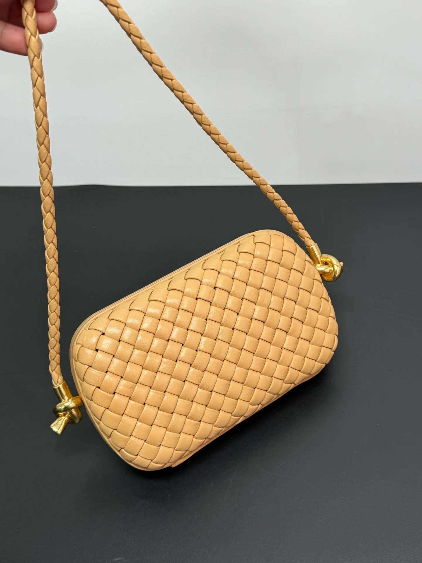 Классические Сумки Женские Bottega Veneta 18626132