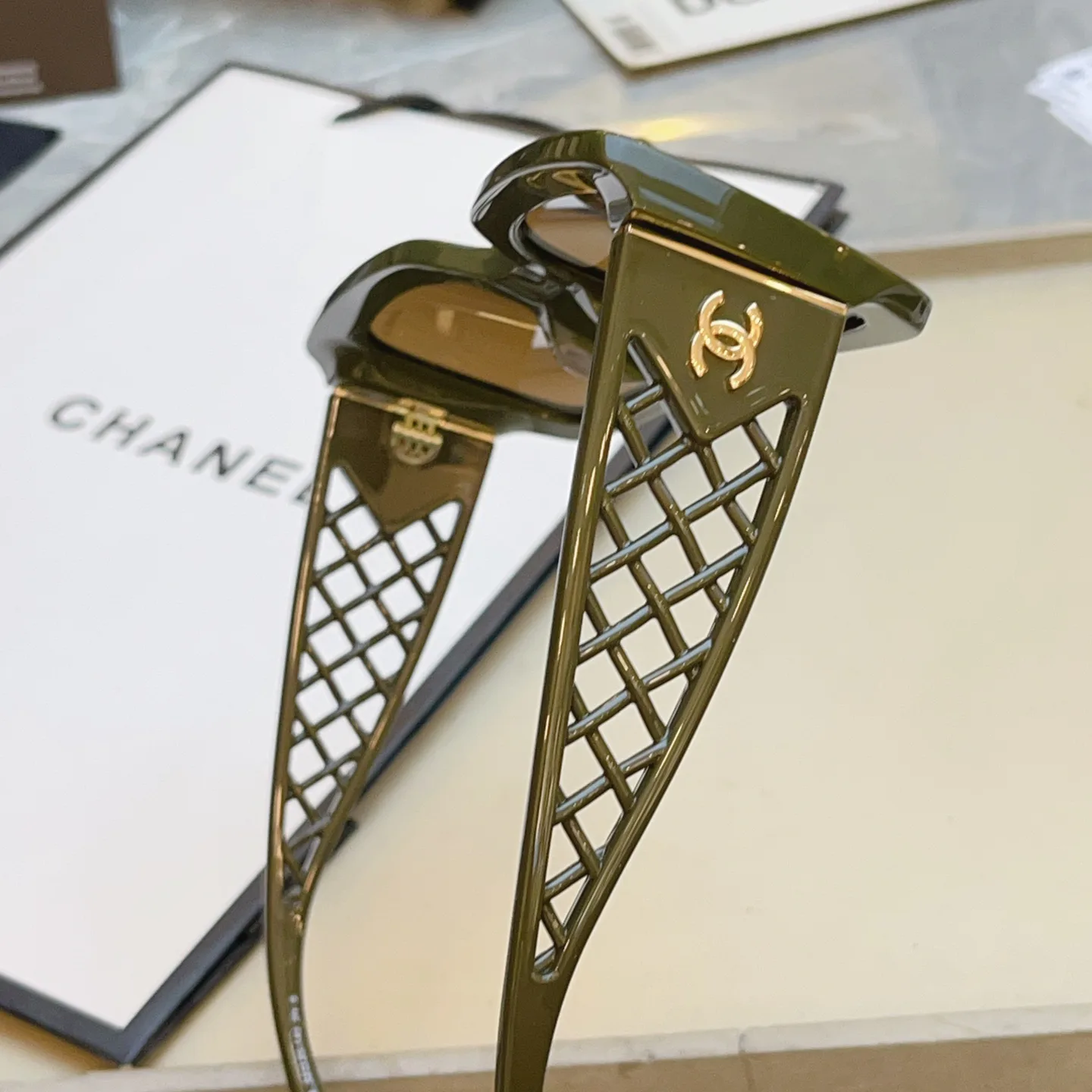 Glasses CHANEL 17529372