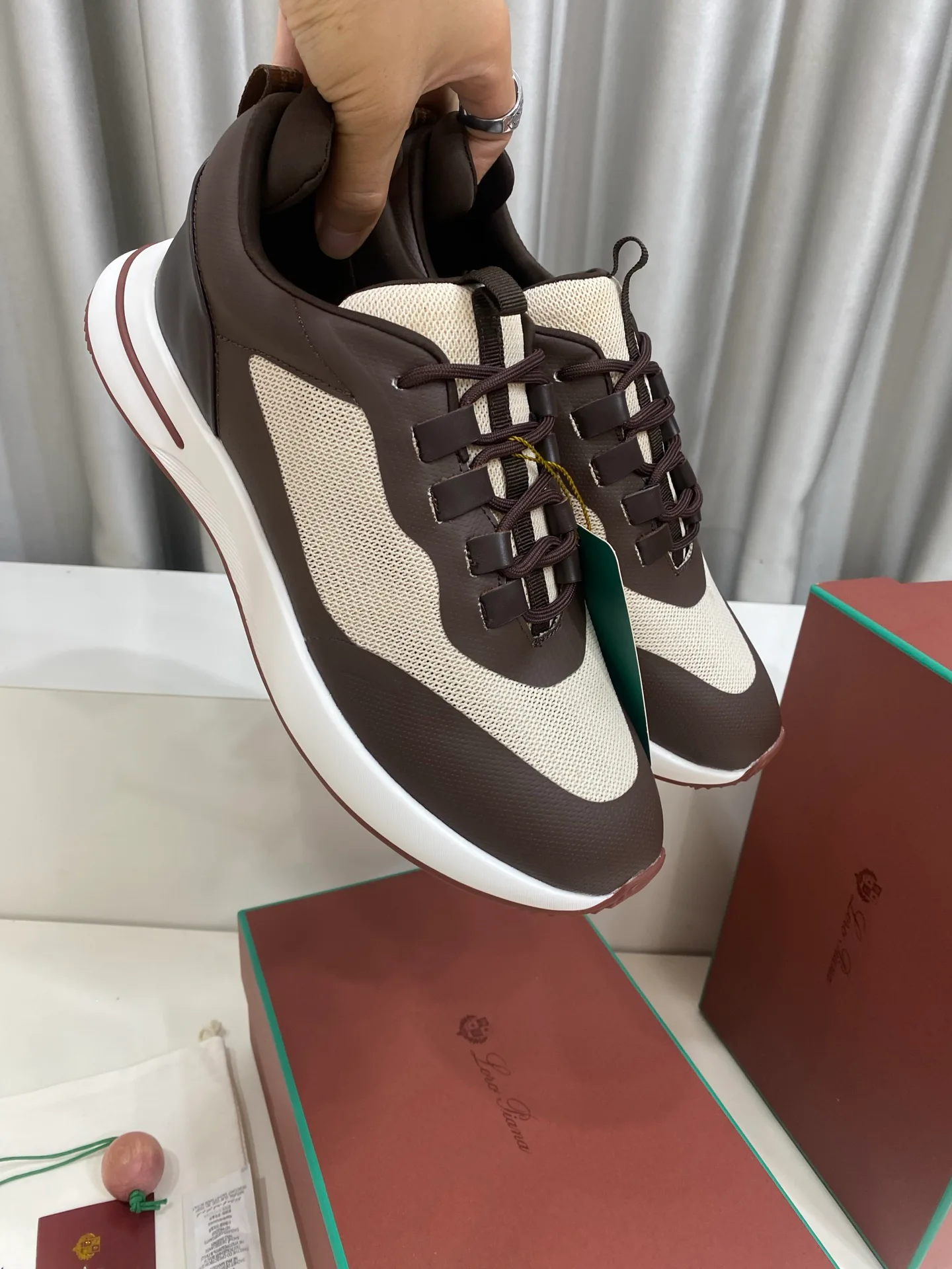 Men's Sneakers LORO PIANA 17485940