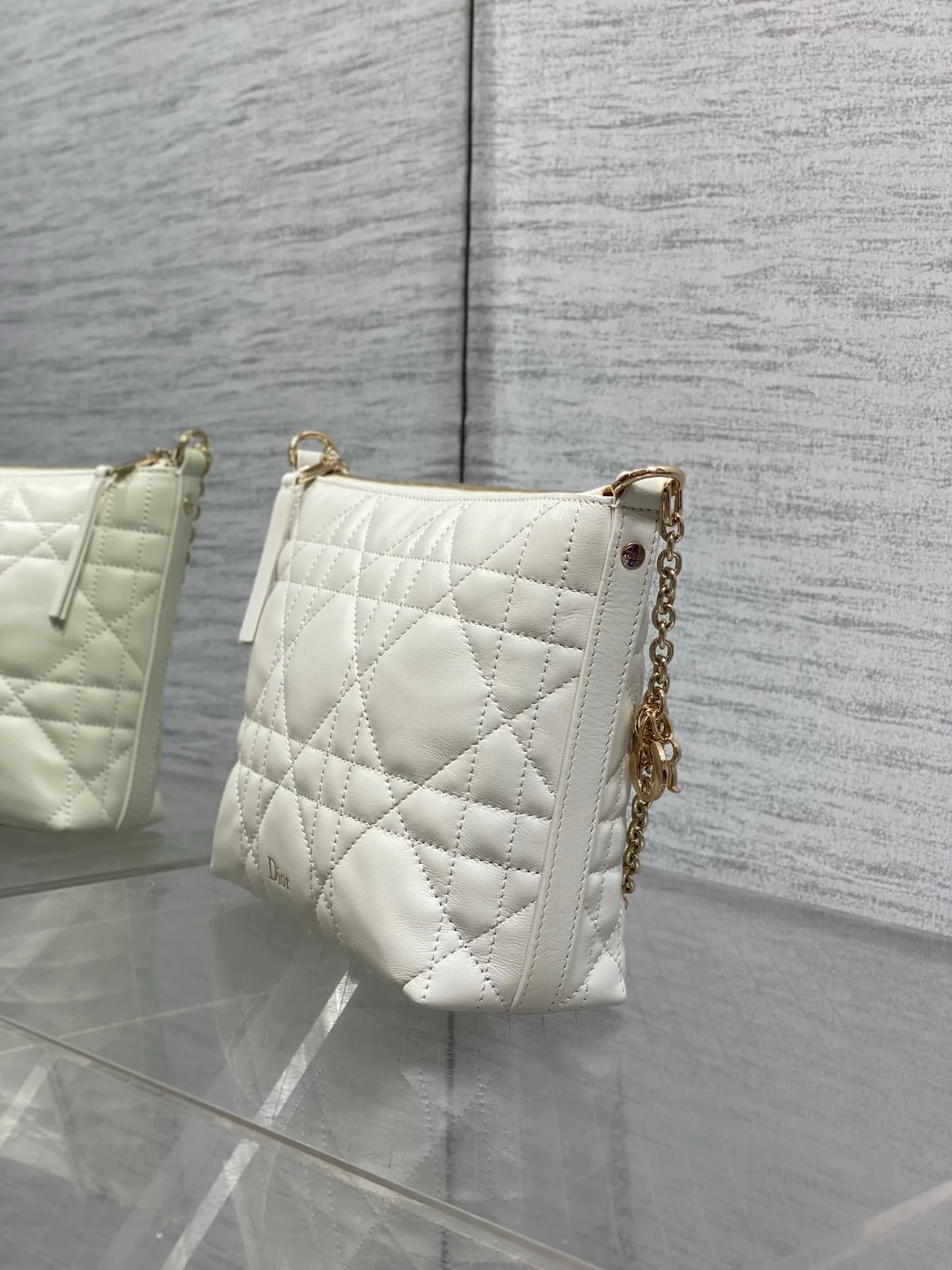 Women's Classic Handbags CHRISTIAN DIOR 17629527