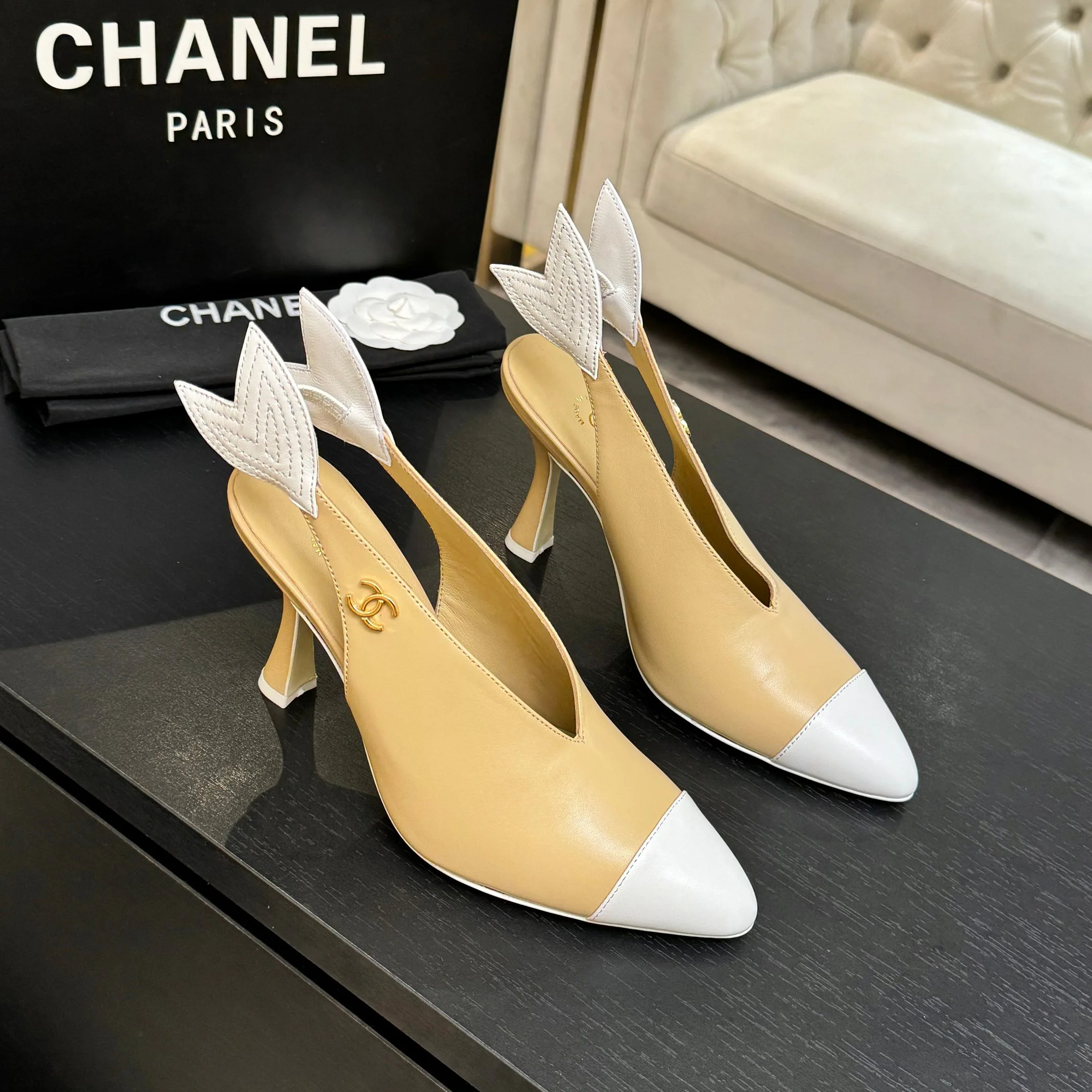 Women's Heels CHANEL 17448349