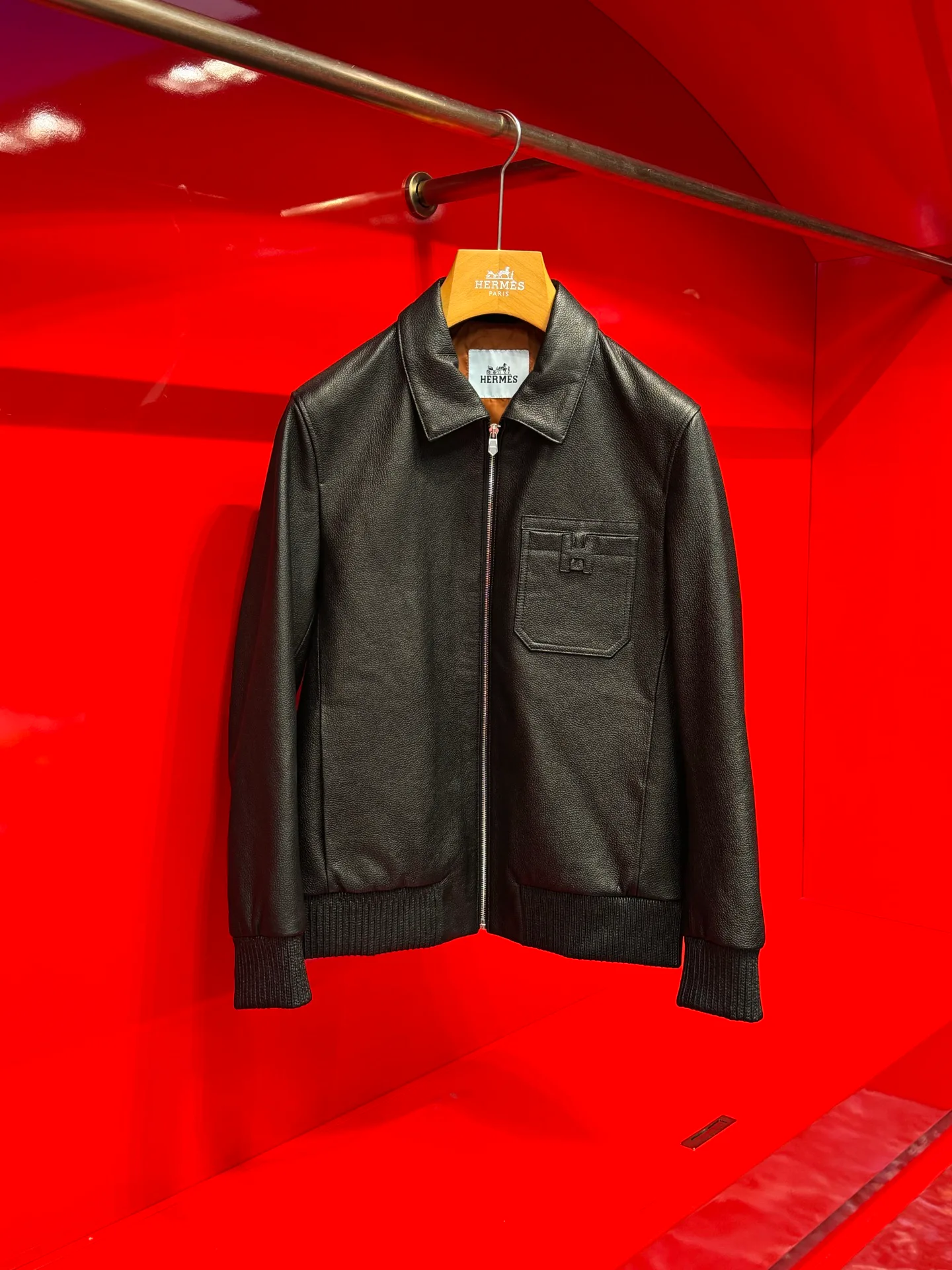 Men's Leather Jackets And Sheepskin Coats HERMES 18372103