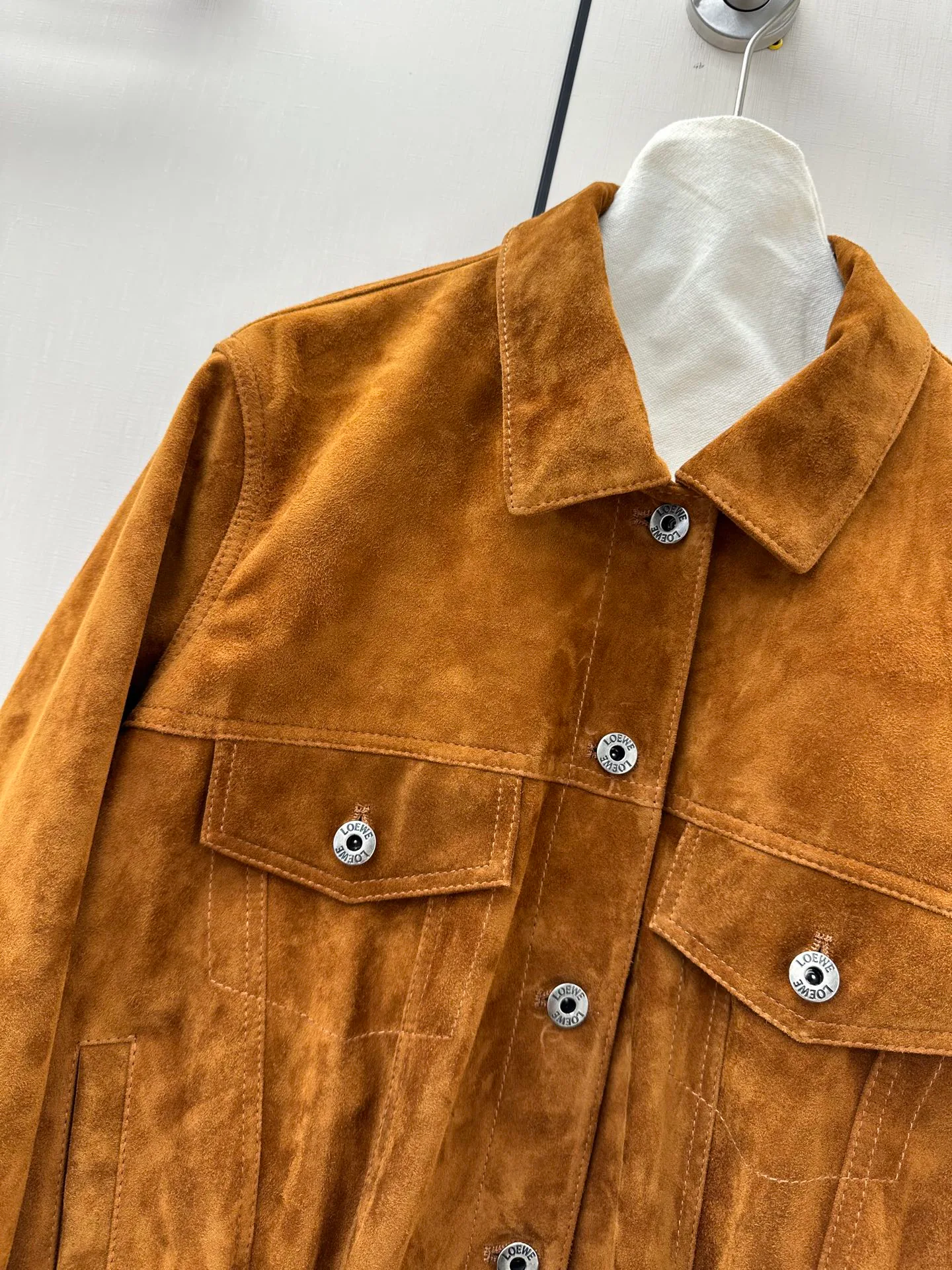 Women's Leather Jackets And Sheepskin Coats LOEWE 18090446