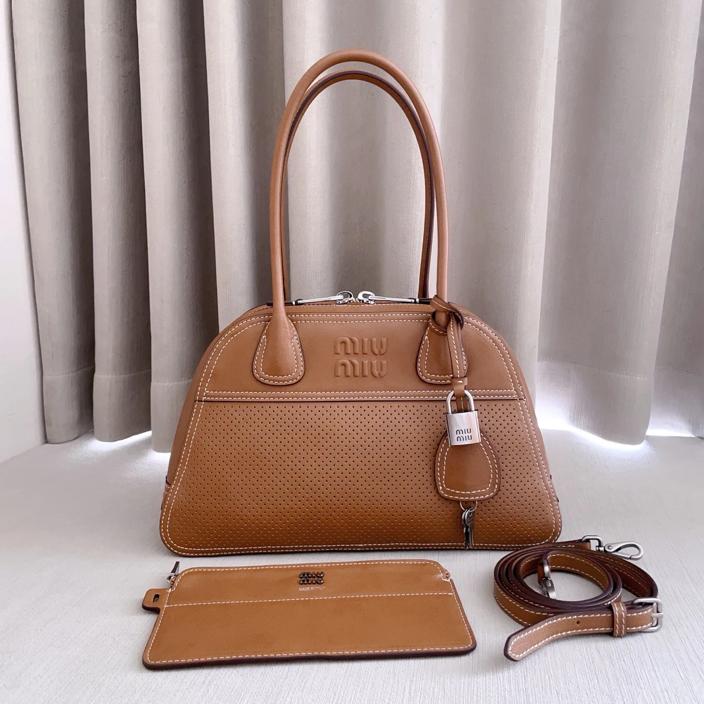 Women's Classic Handbags MIU MIU 17810529