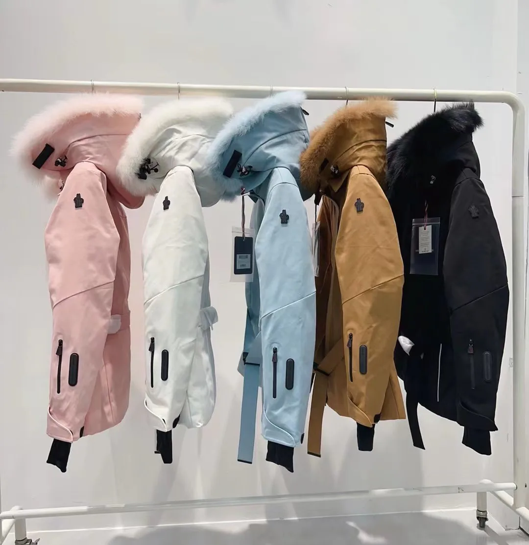 Women's Jackets And Down Jackets MONCLER 18017027