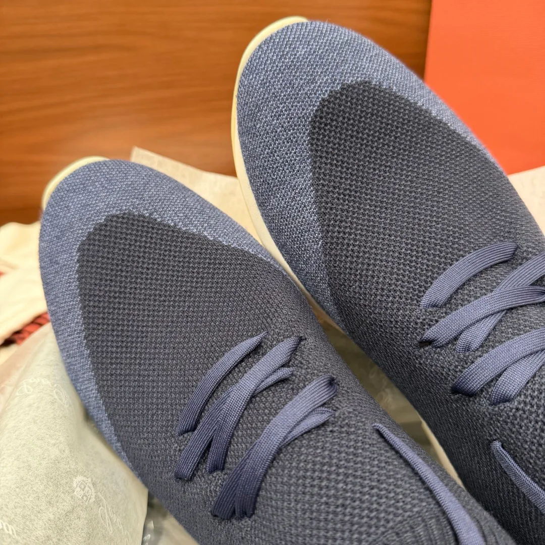 Men's Sneakers LORO PIANA 18333613