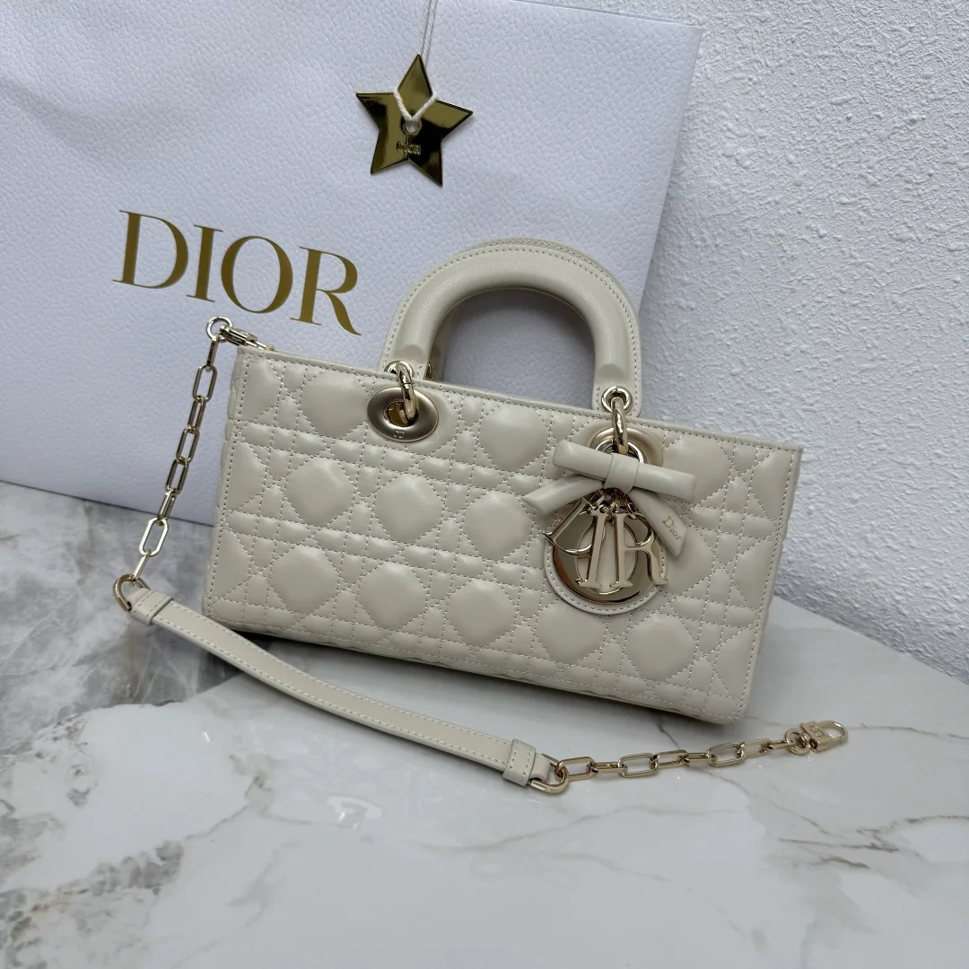 Women's Classic Handbags CHRISTIAN DIOR 17601432
