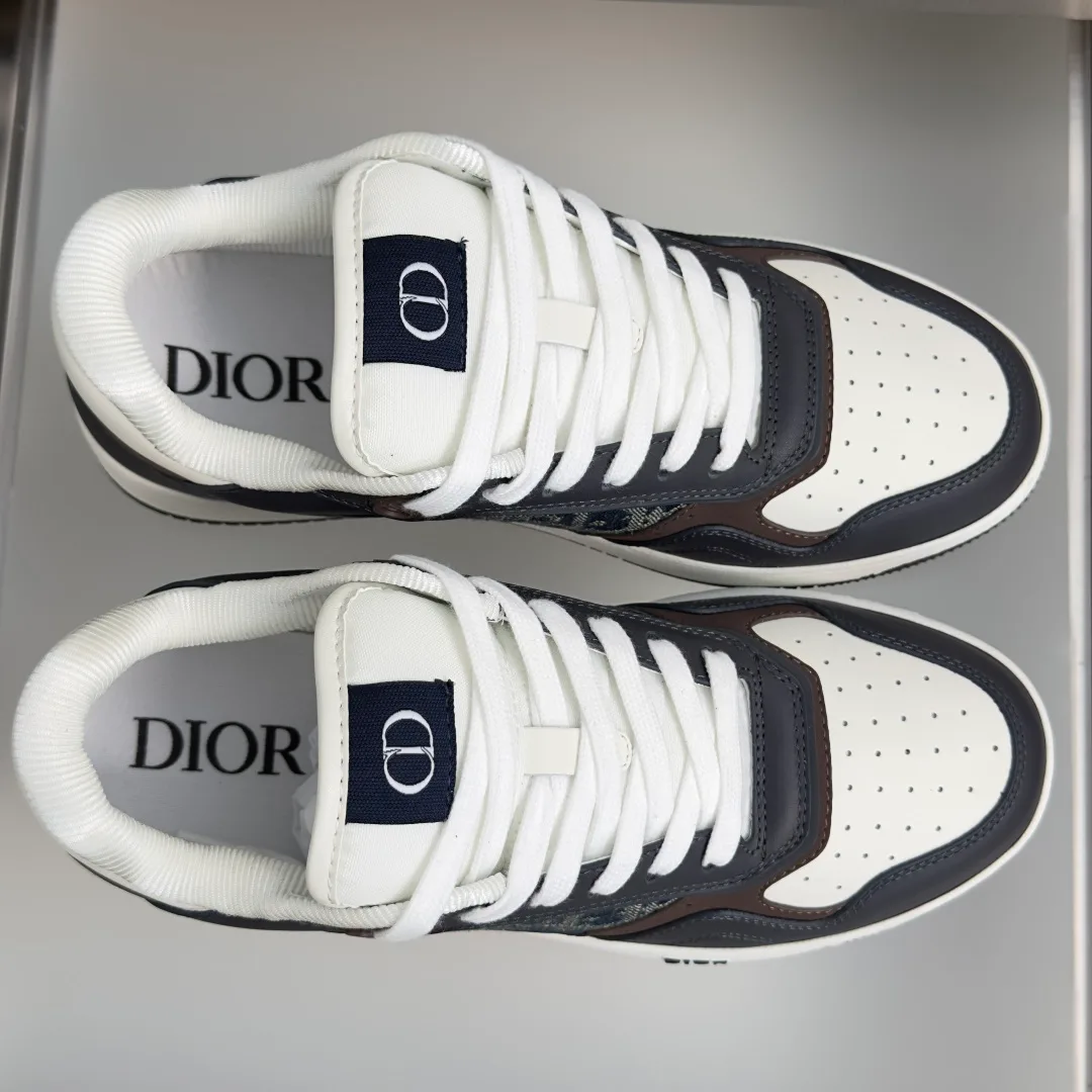 Women's Sneakers CHRISTIAN DIOR 18498132