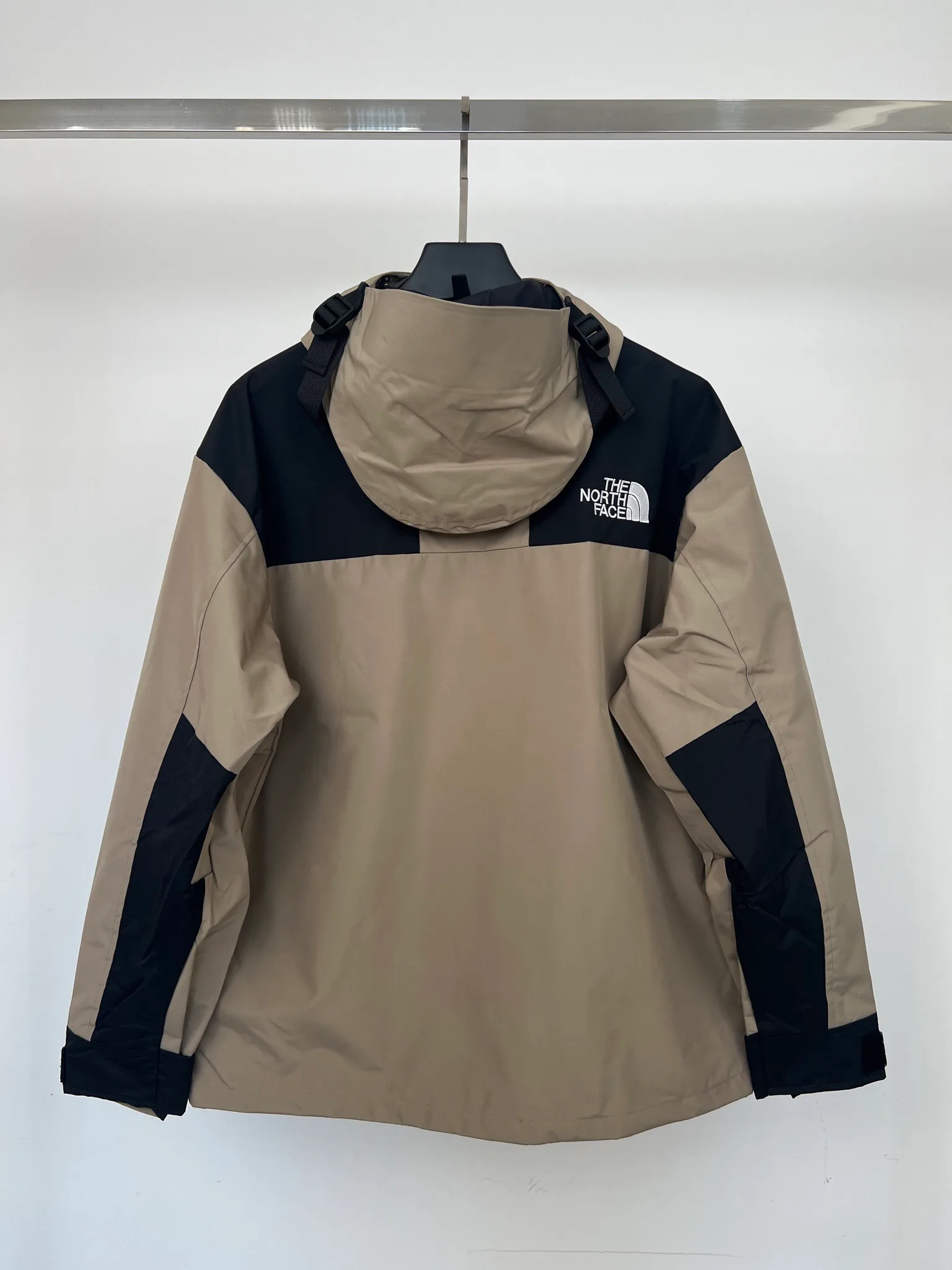 Women's Jackets And Down Jackets THE NORTH FACE 18416095