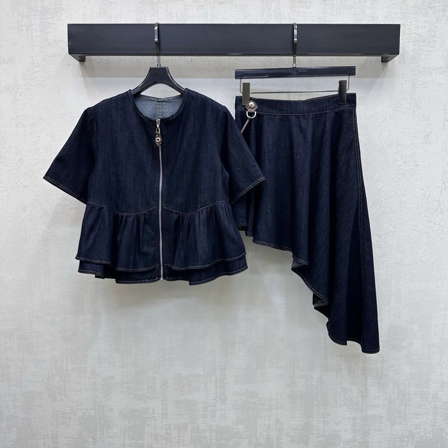Women's Skirts LOUIS VUITTON 18181798