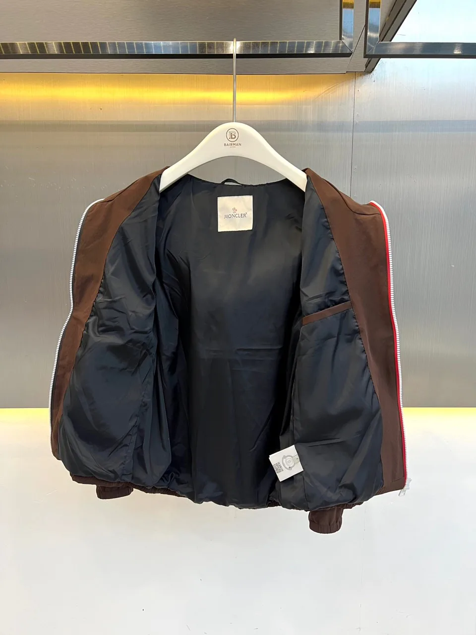 Men's Jackets And Down Jackets MONCLER 18416771