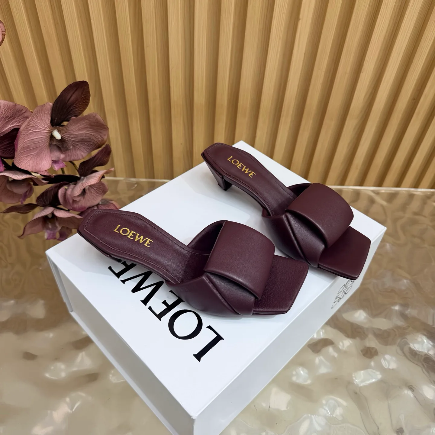 Women's Mules And Clogs LOEWE 18062399