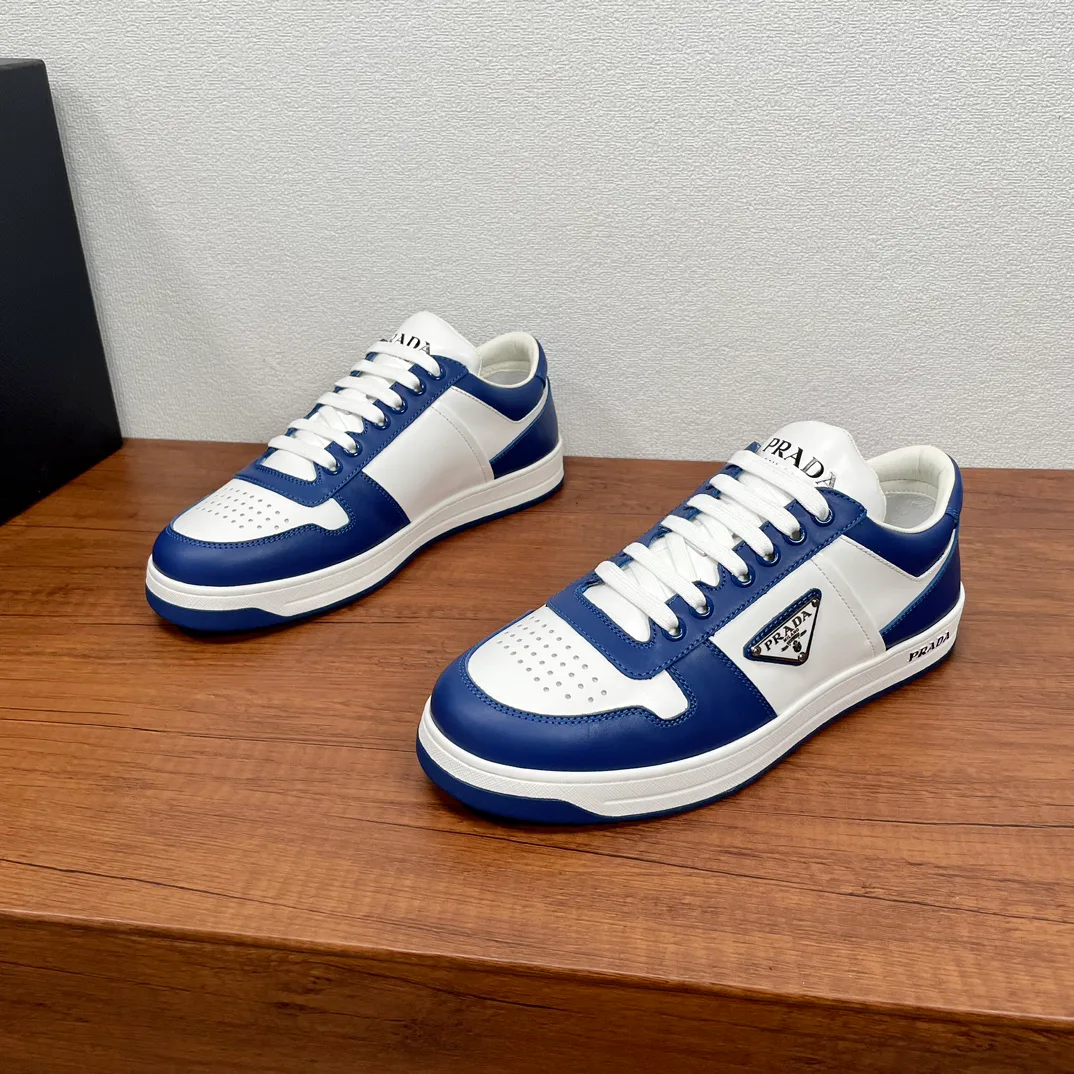 Men's Sneakers PRADA 18197807