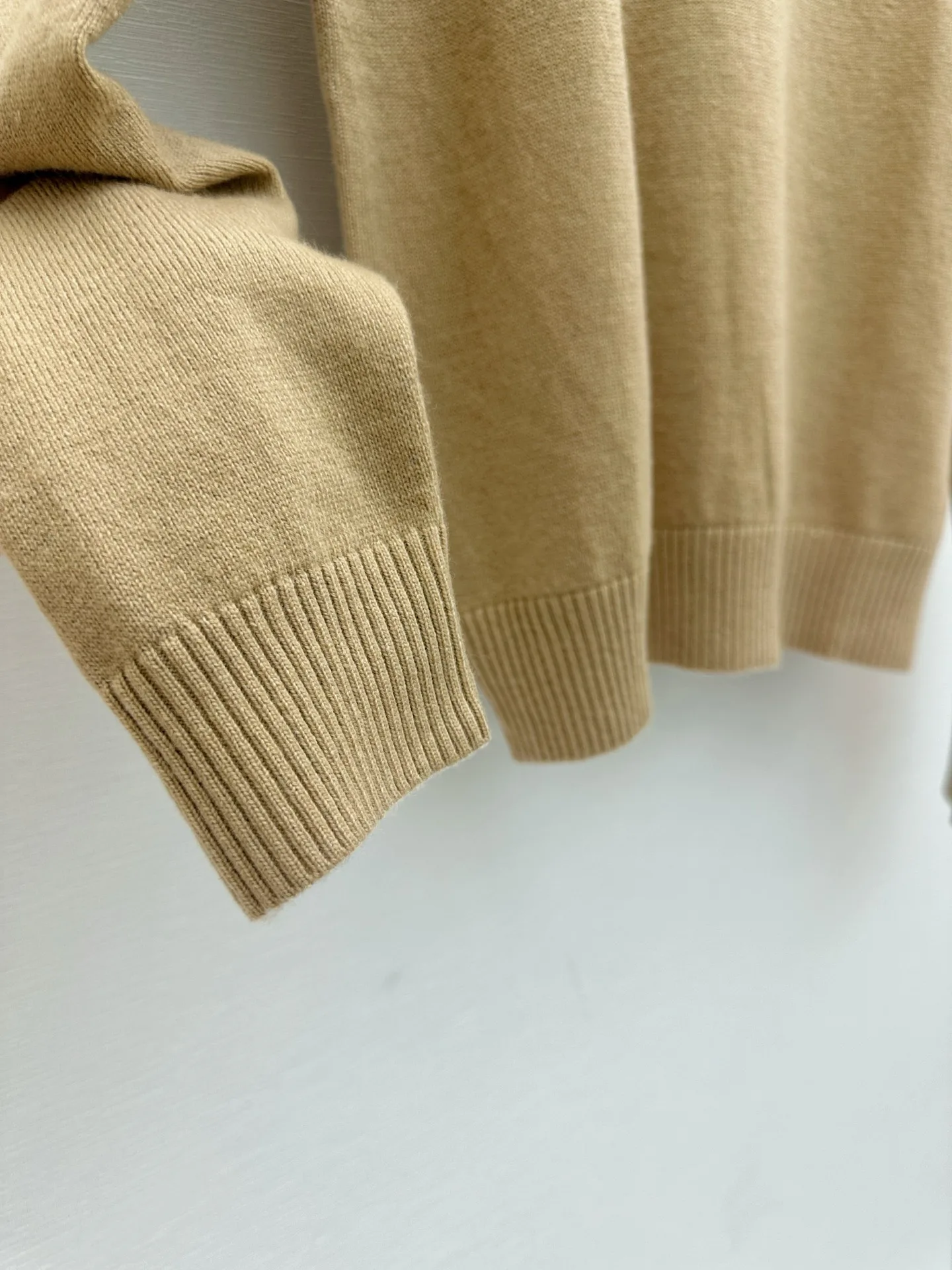 Women's Jumpers And Sweaters MIU MIU 18418315