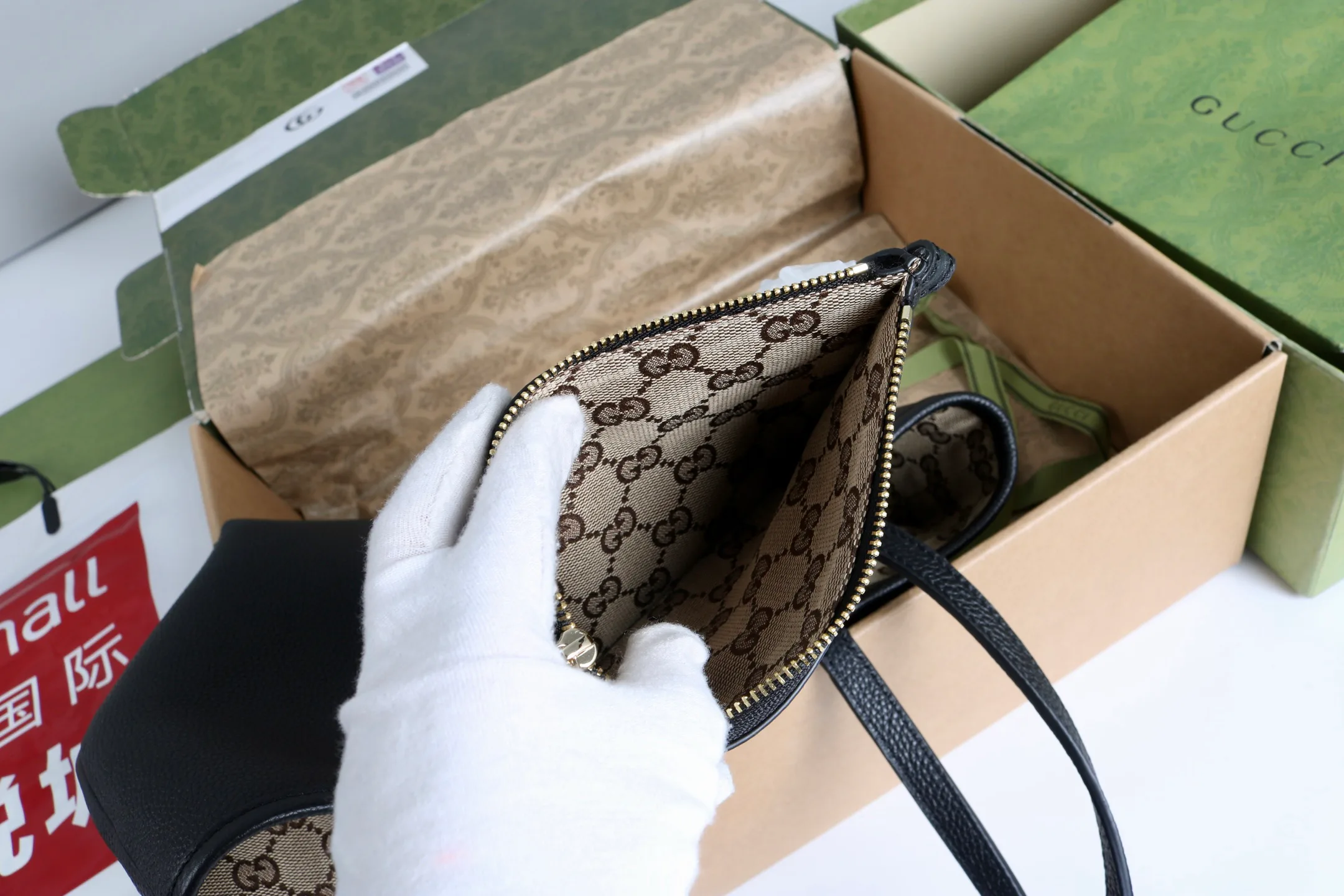 Women's Classic Handbags GUCCI 18404552