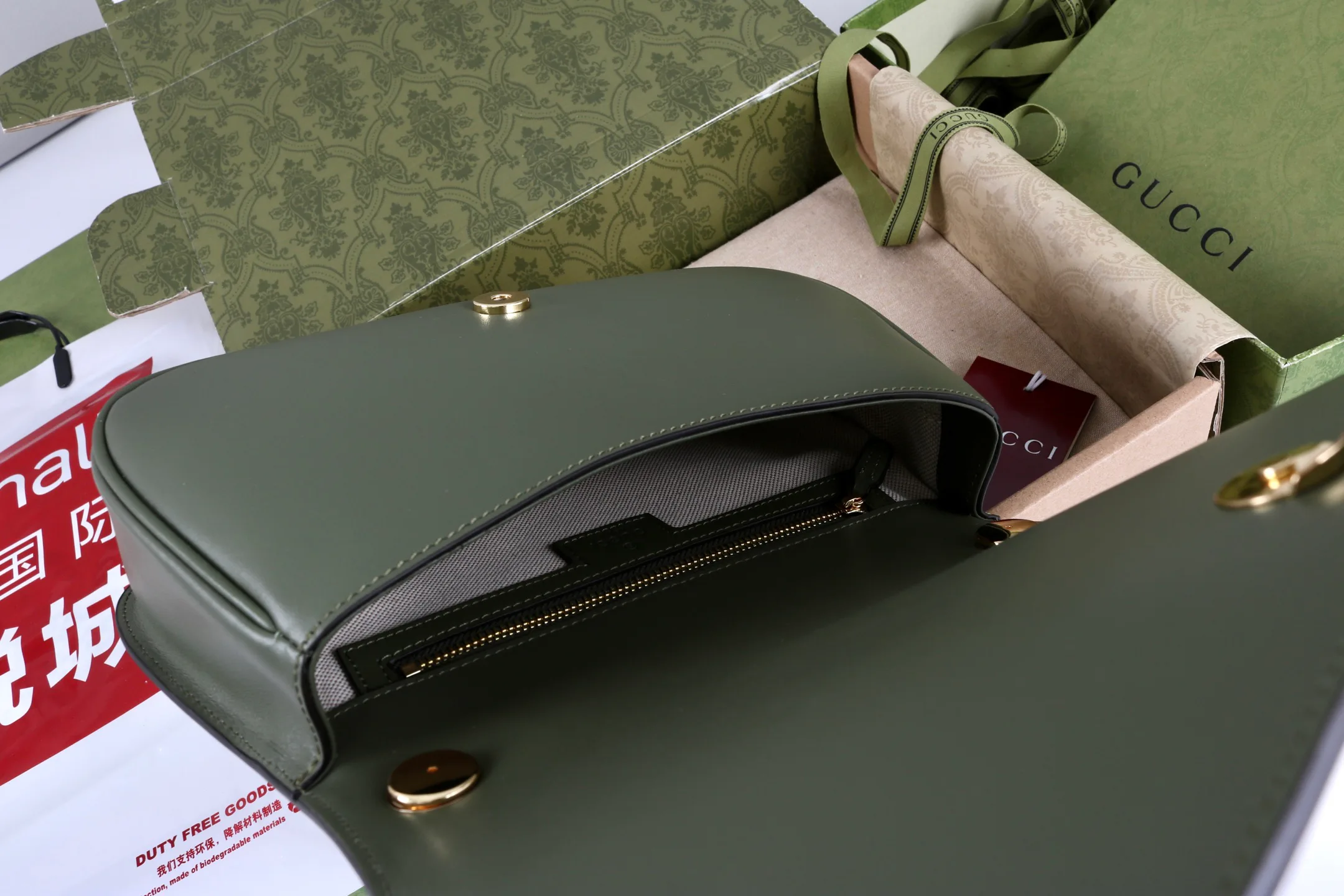 Women's Classic Handbags GUCCI 18065510