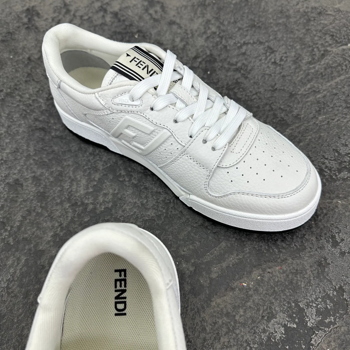 Men's Sneakers FENDI 18154161