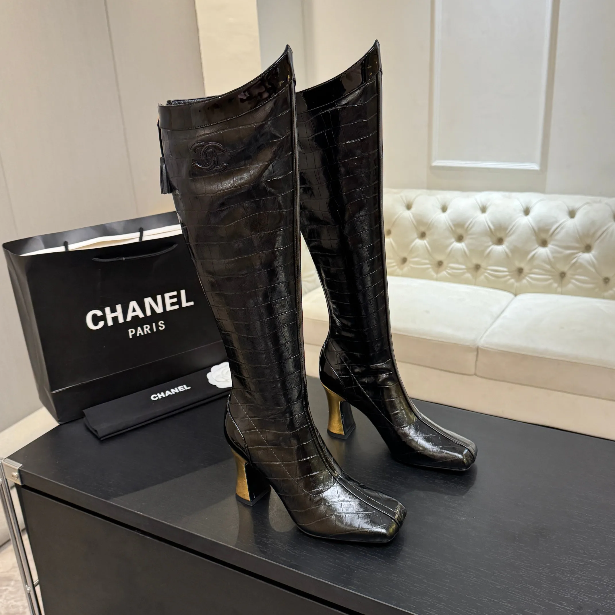 Women's Boots CHANEL 17900007