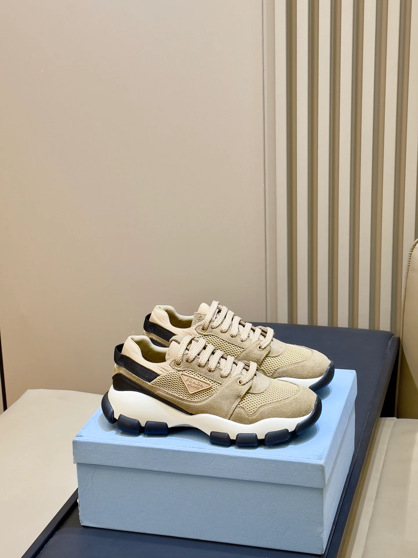 Women's Sneakers PRADA 18073430