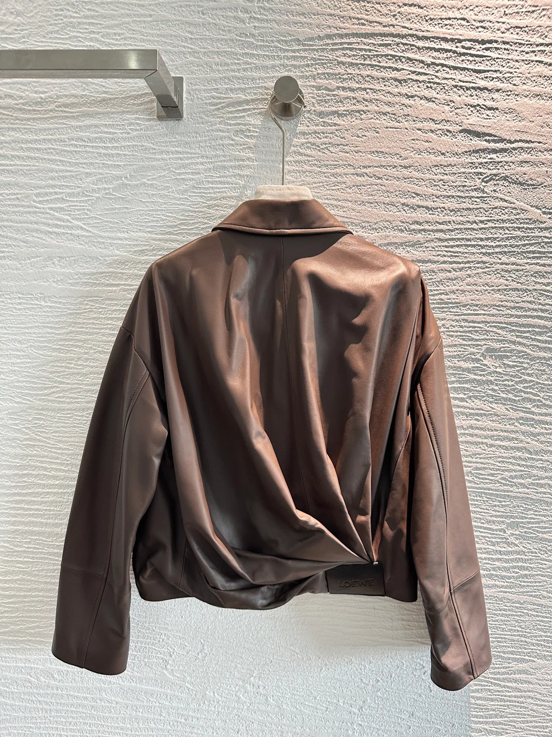 Women's Leather Jackets And Sheepskin Coats LOEWE 17474189