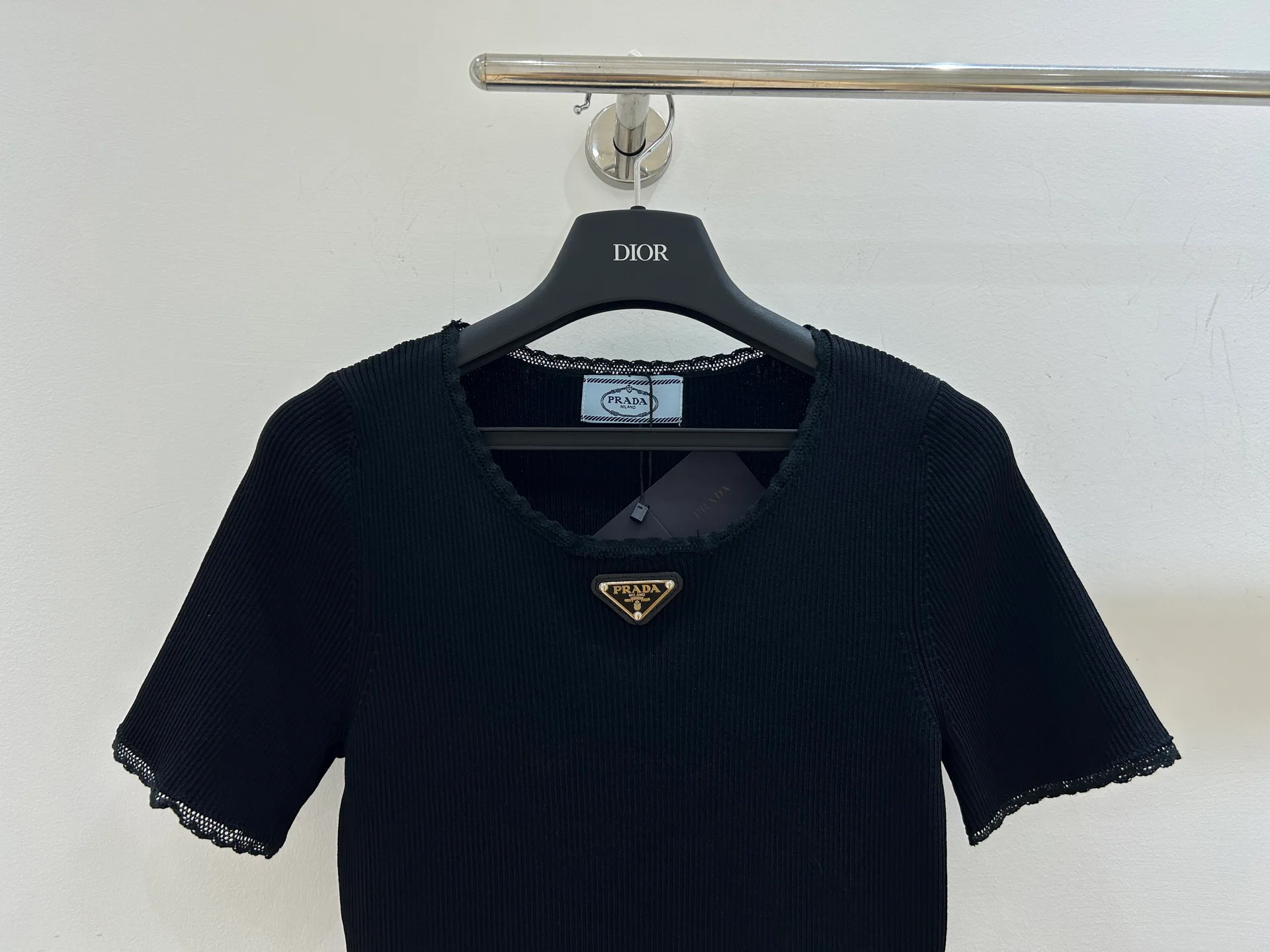 Women's T-Shirts PRADA 18097289