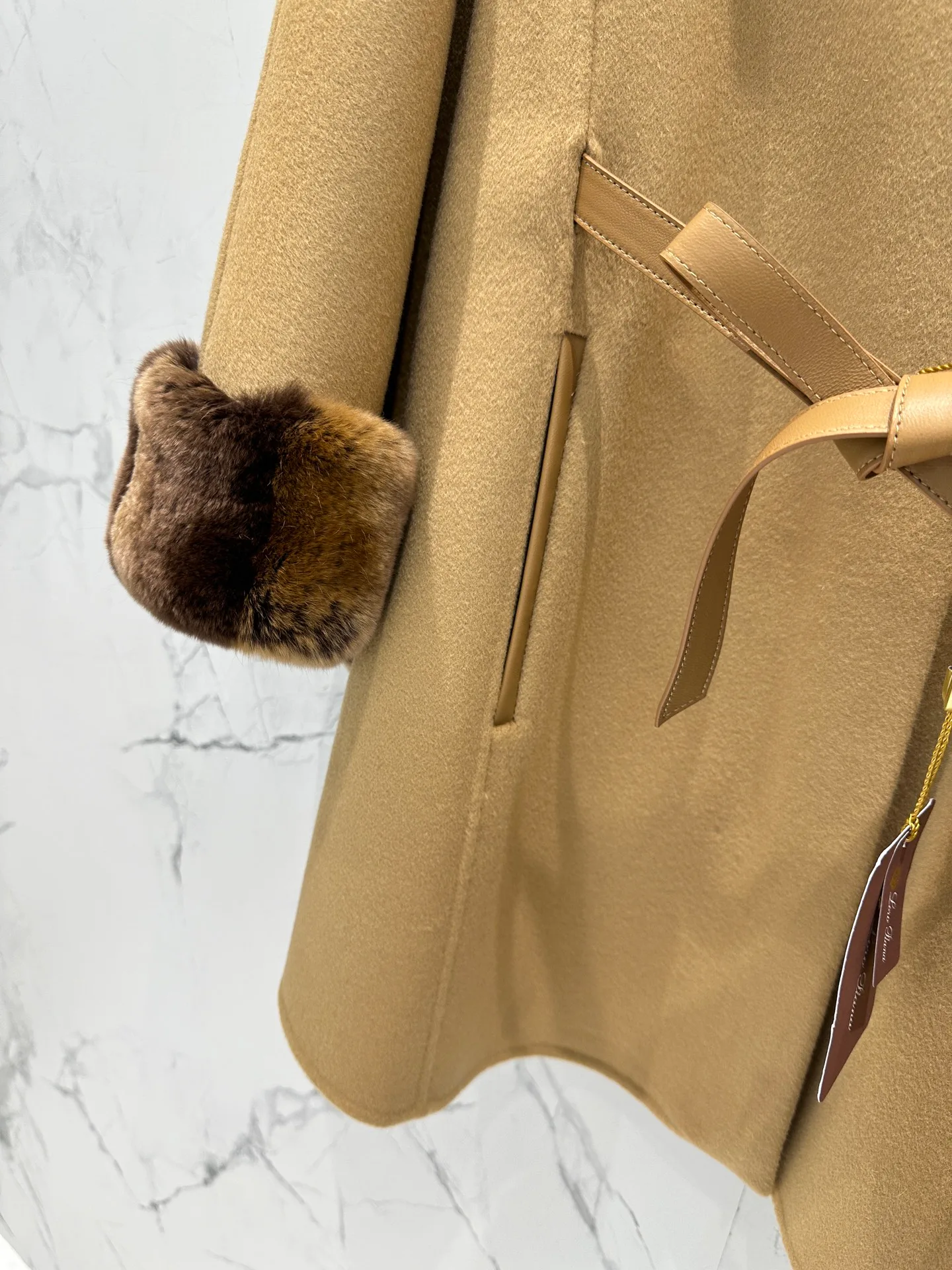 Women's Coats LORO PIANA 18513170