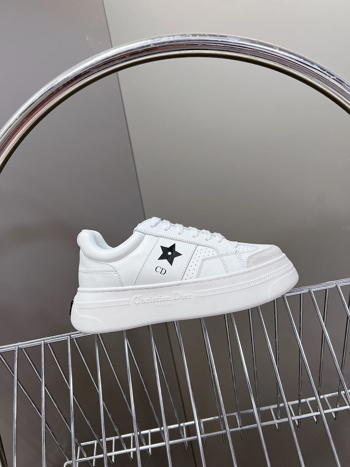 Women's Sneakers CHRISTIAN DIOR 18005357