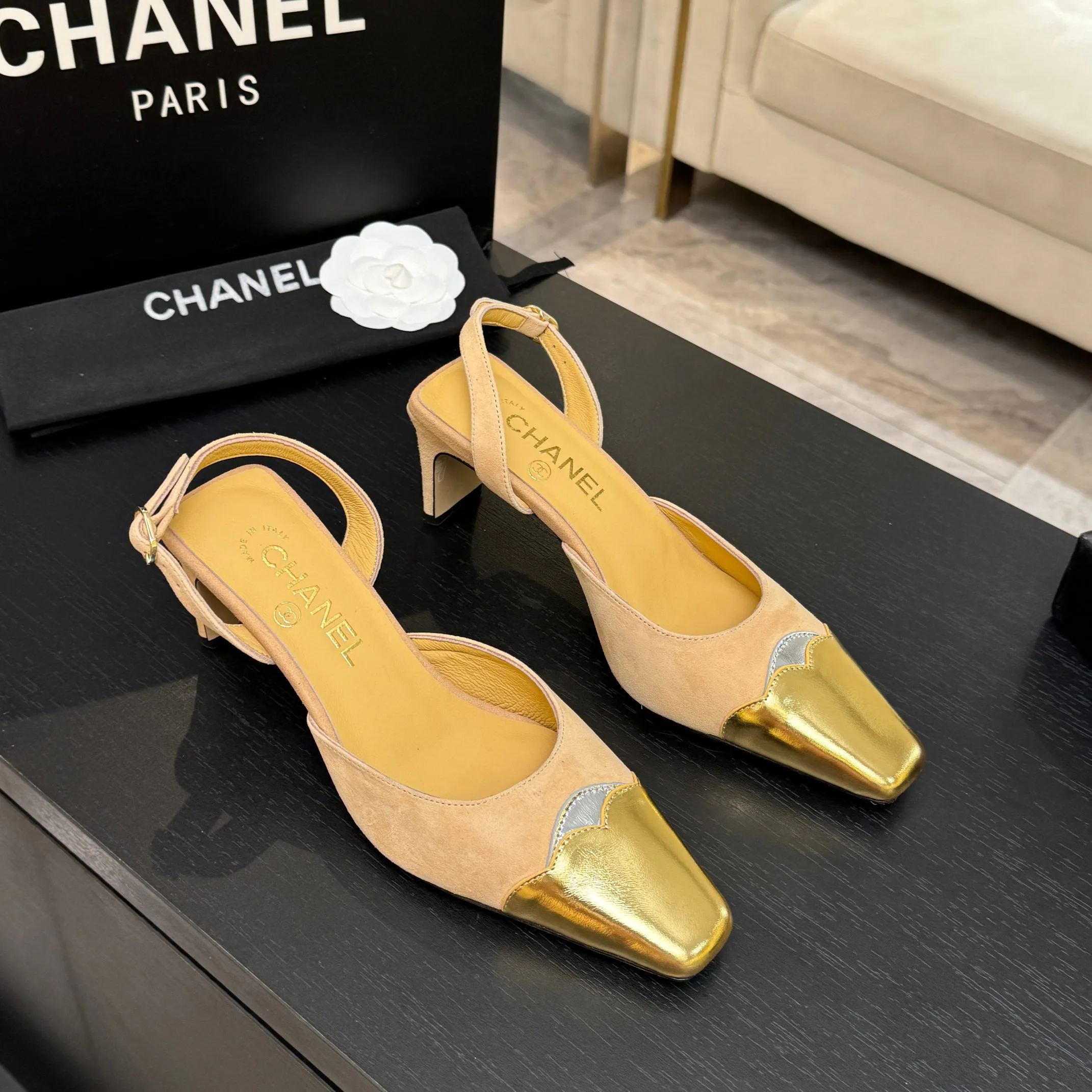 Women's Heels CHANEL 17448373