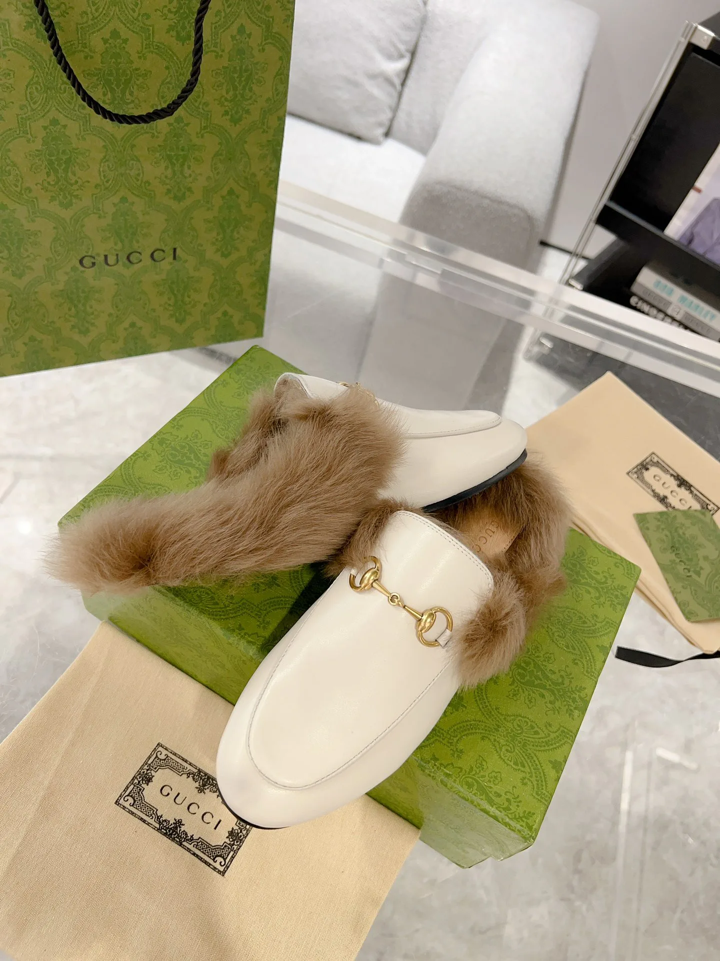 Women's Loafers And Moccasins GUCCI 18414244