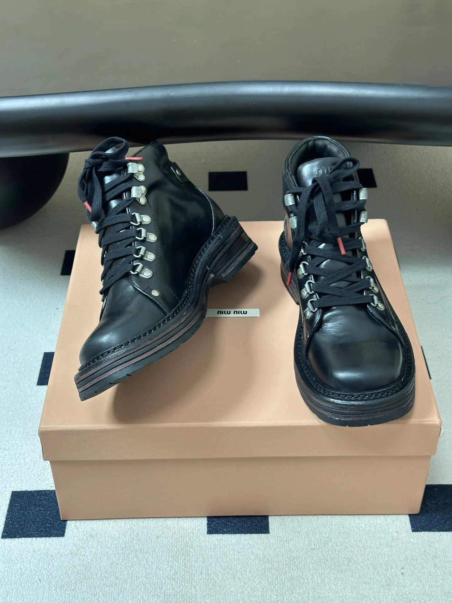 Women's Ankle Boots MIU MIU 18041842