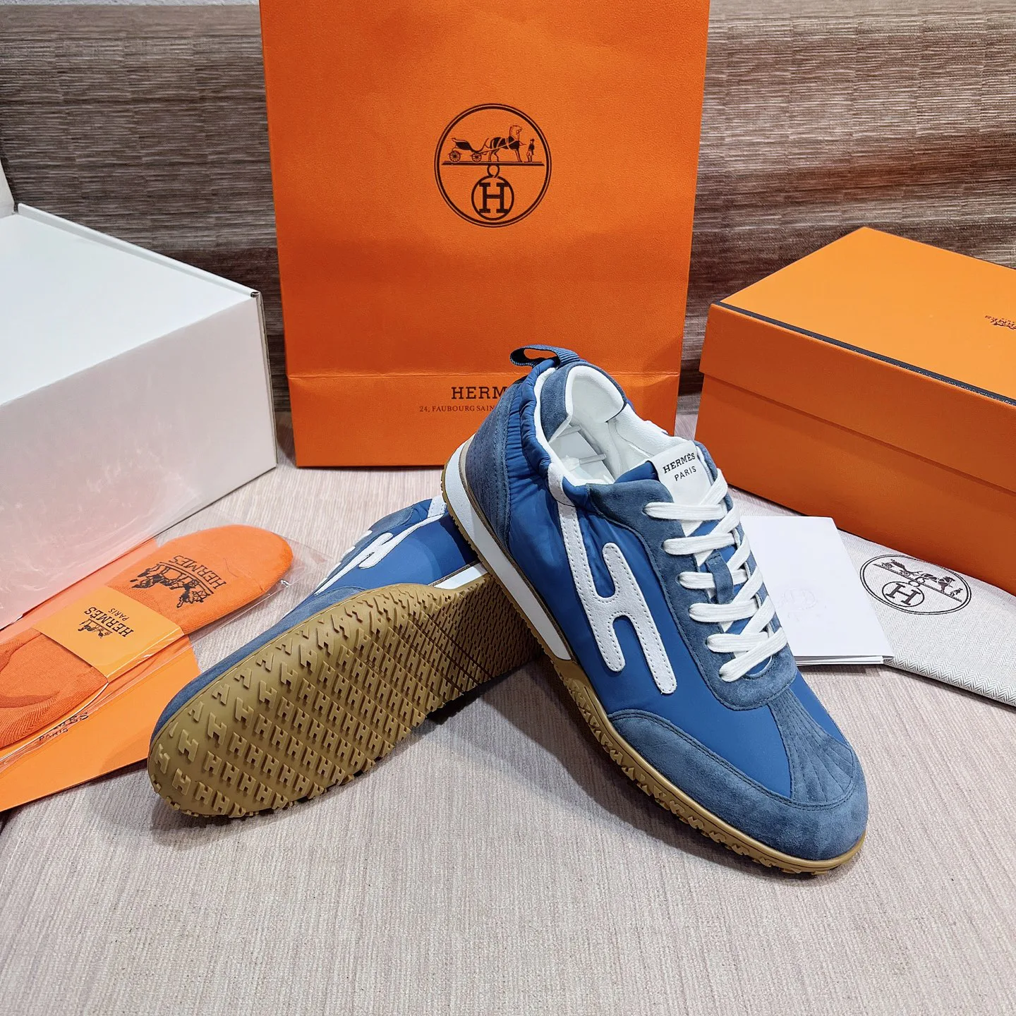 Women's Sneakers HERMES 17749544
