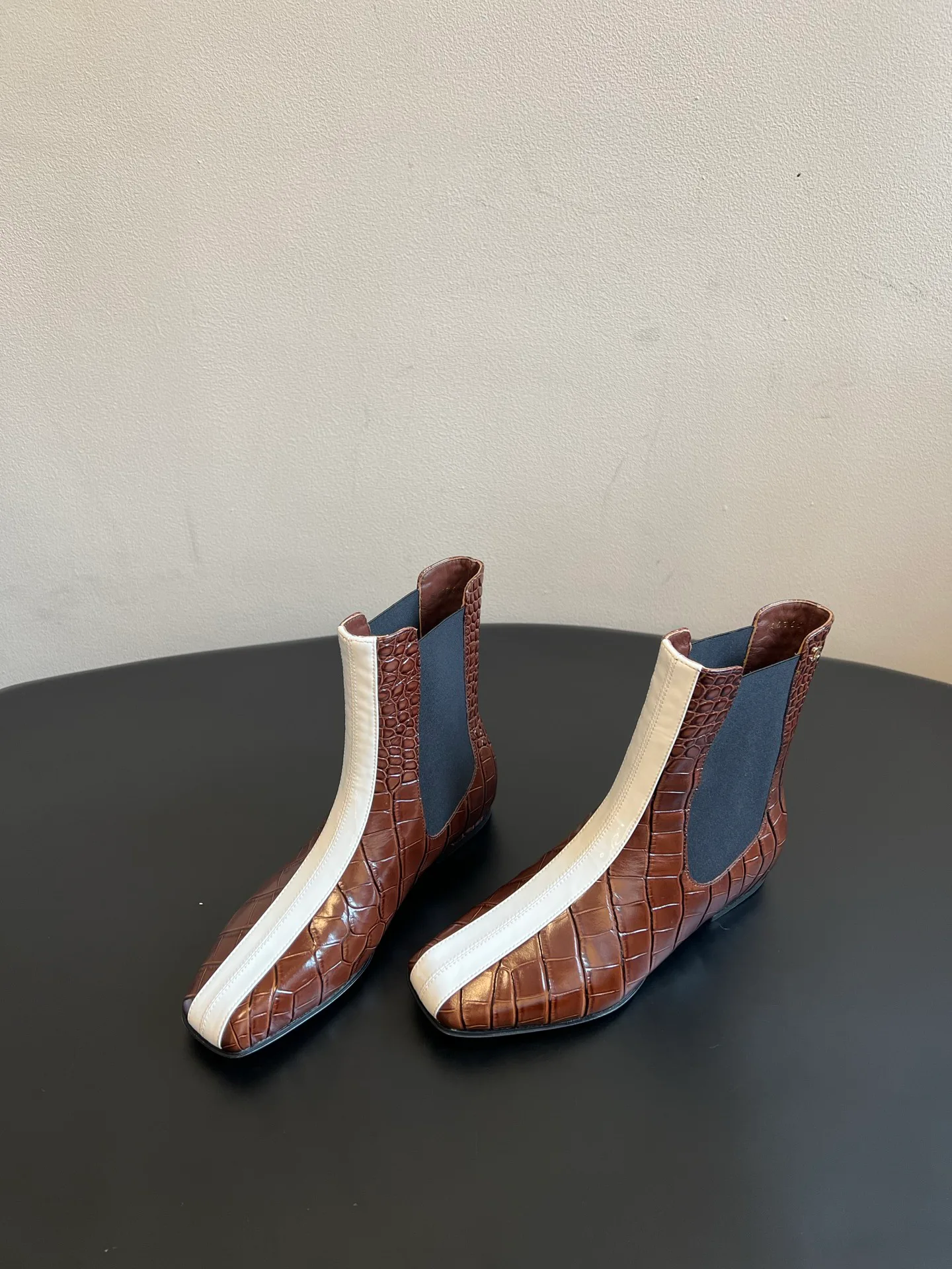 Women's Booties CHANEL 18137049